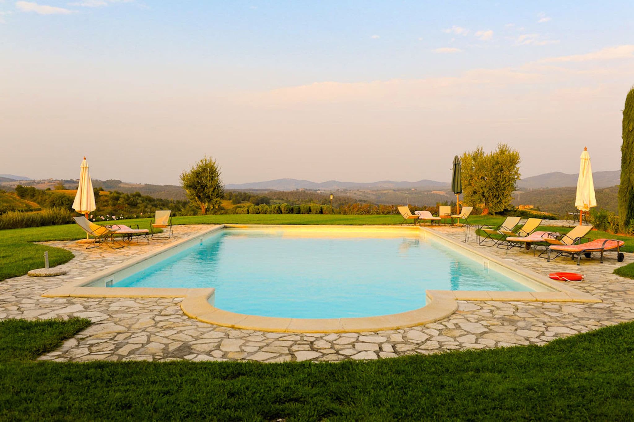 Spacious Villa in Città della Pieve with Pool