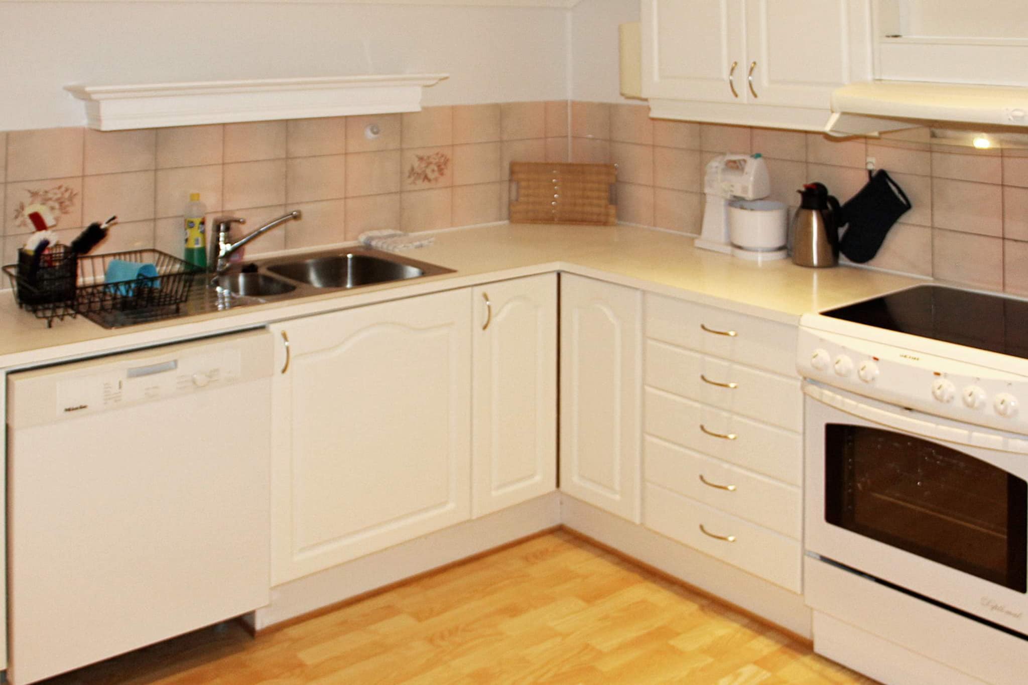 5 person holiday home in Selsøyvik