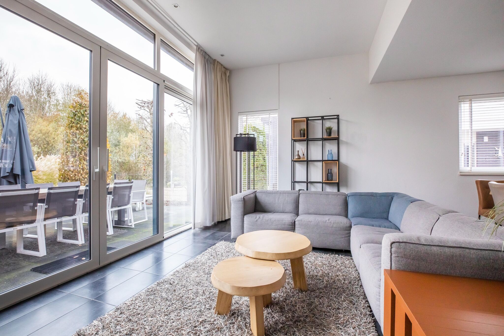 Modern Villa in Harderwijk with bubble bath