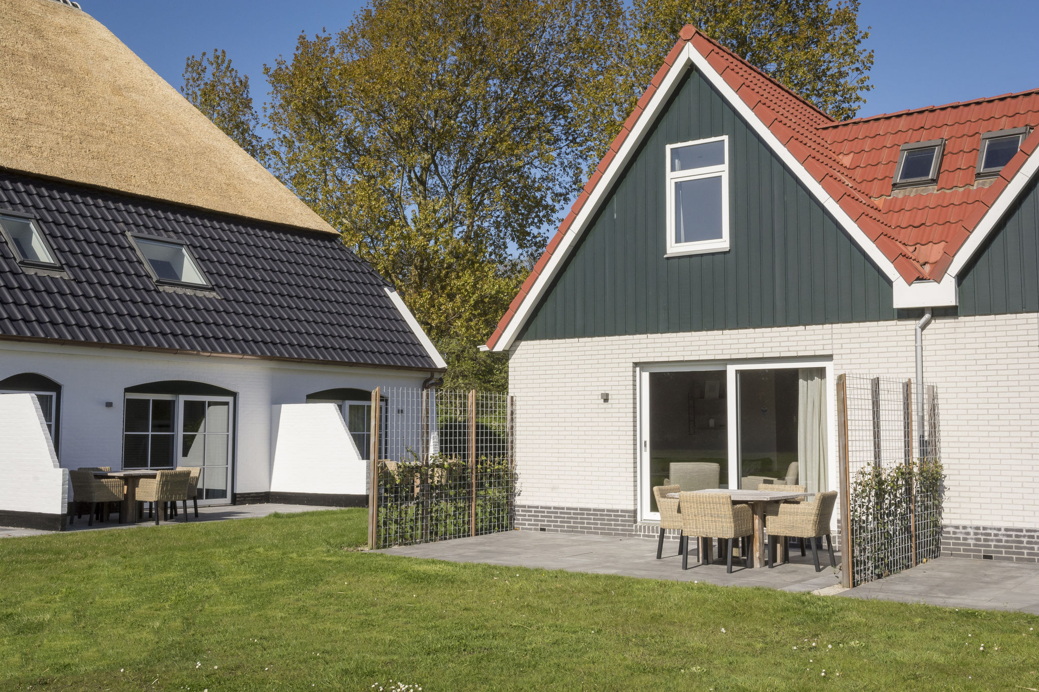 Bungalow on Texel with a spacious terrace