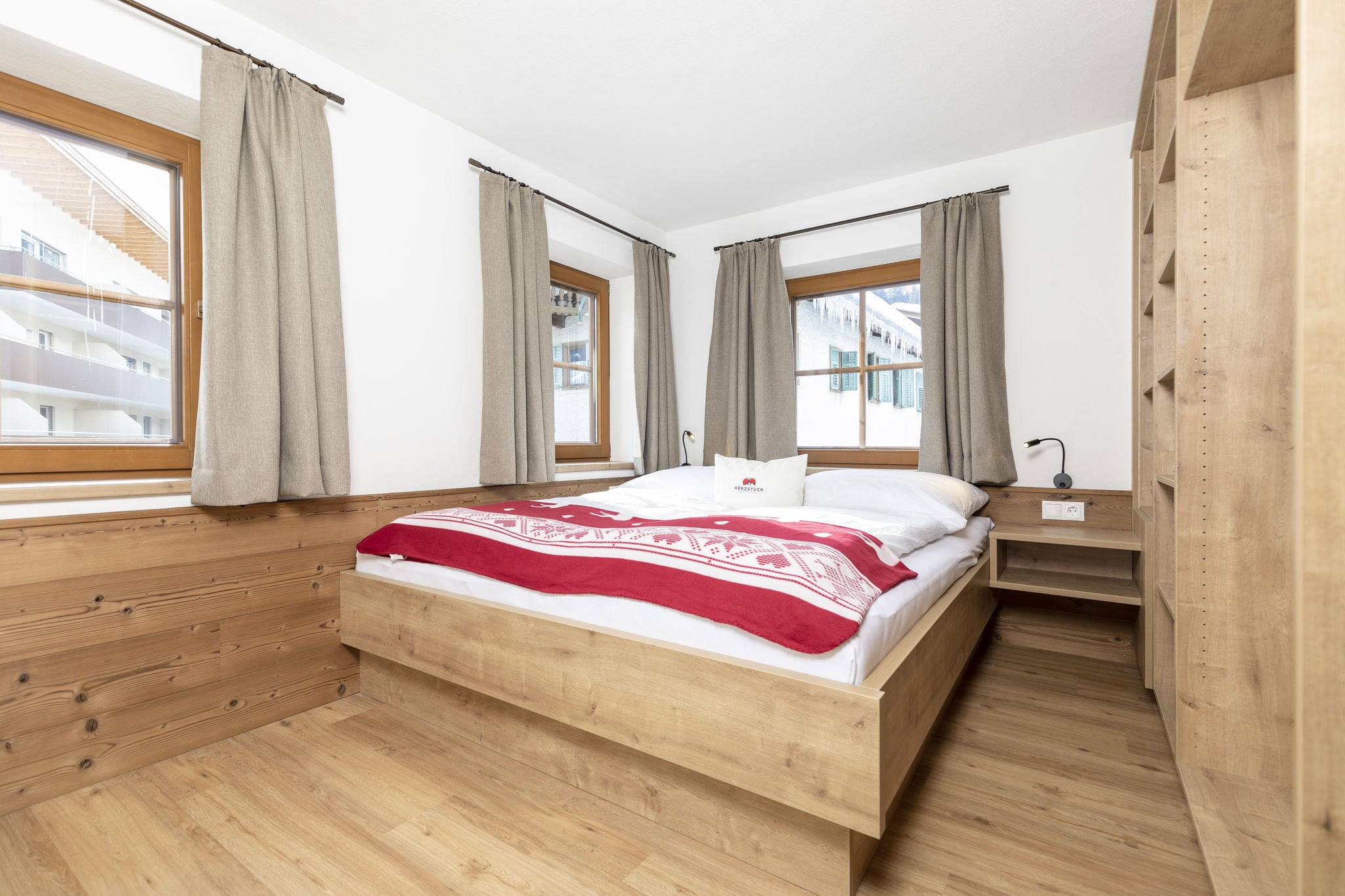 Luxurious Apartment in Kaltenbach in Zillertal near Ski Area