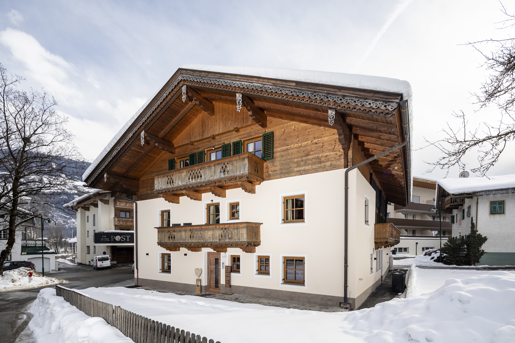 Vernieuwd appartement in Tirol met skiberging