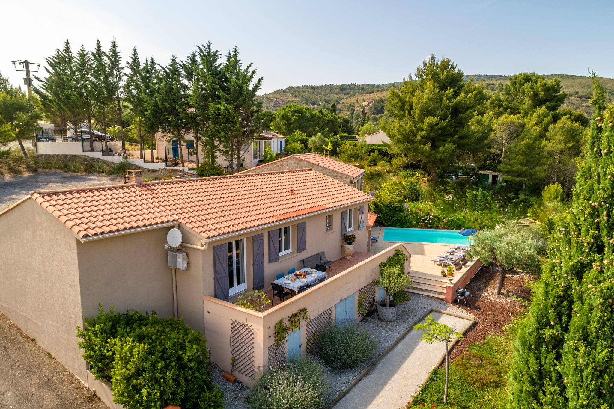 Serene vrijstaande villa in Zuid-Frankrijk met een privézwembad