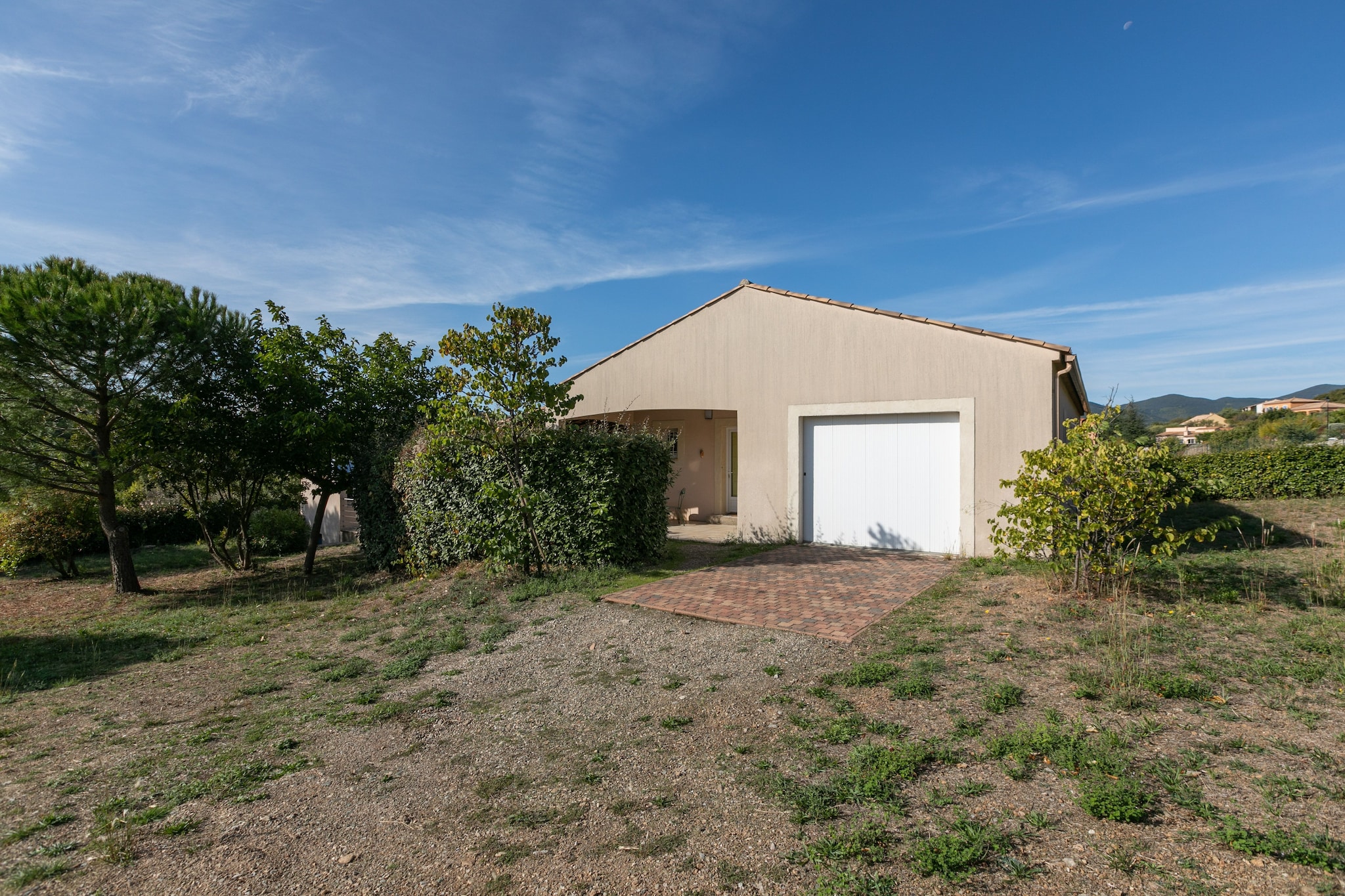 Villa Les Muriers-Exterior summer