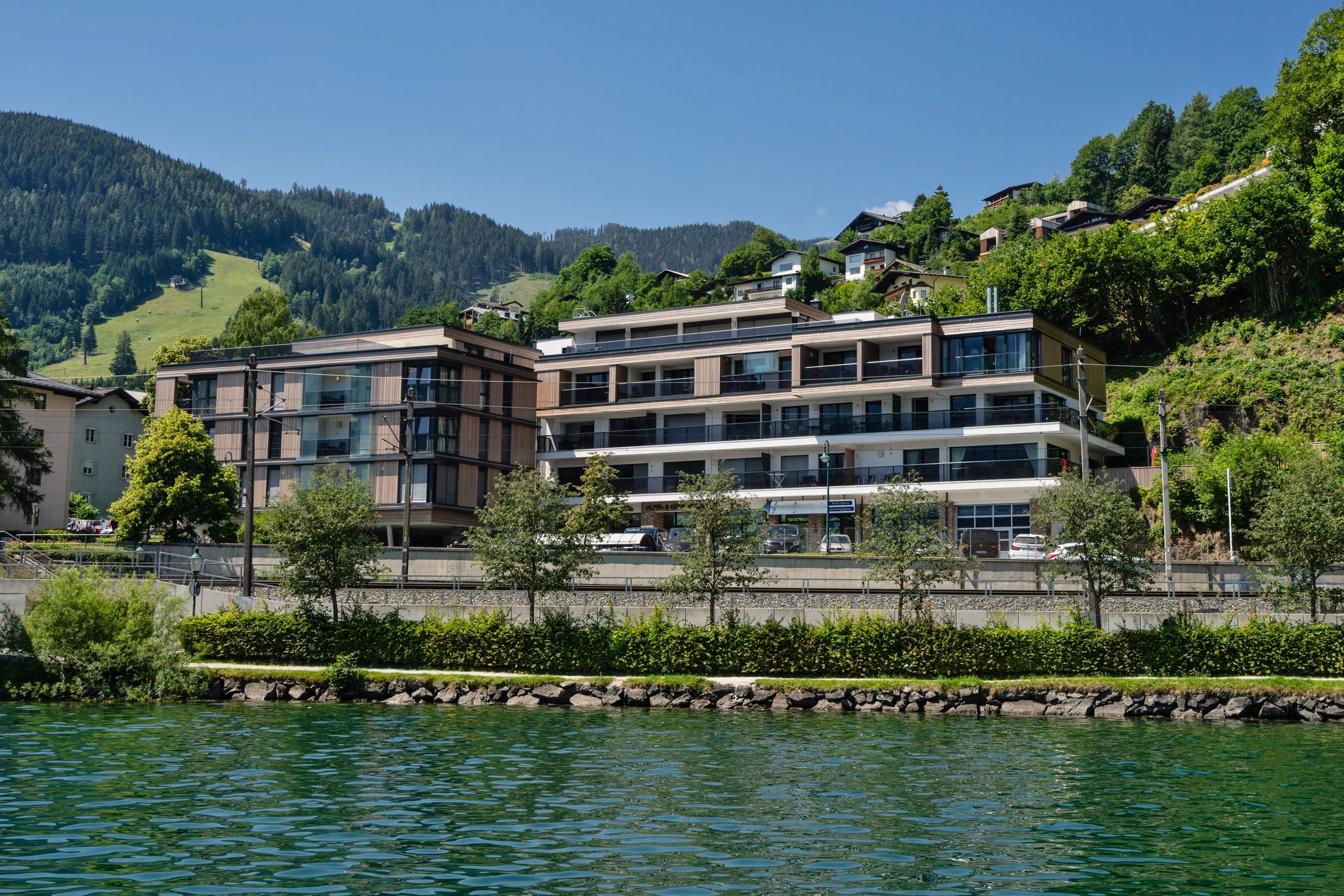 Appartement avec vues sur le lac et sauna à Zell am See