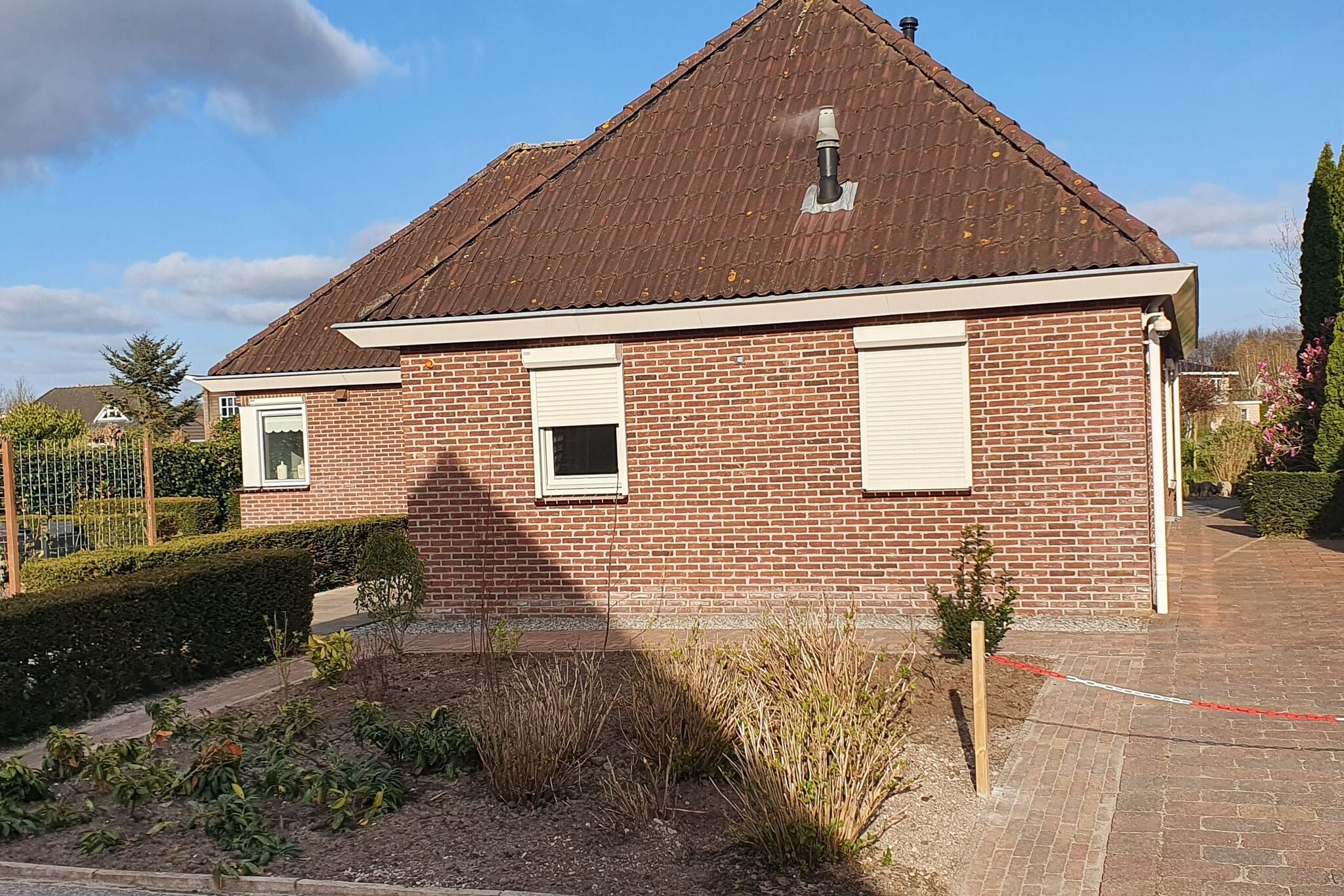 Cosy holiday home in Zeewolde with shared pool