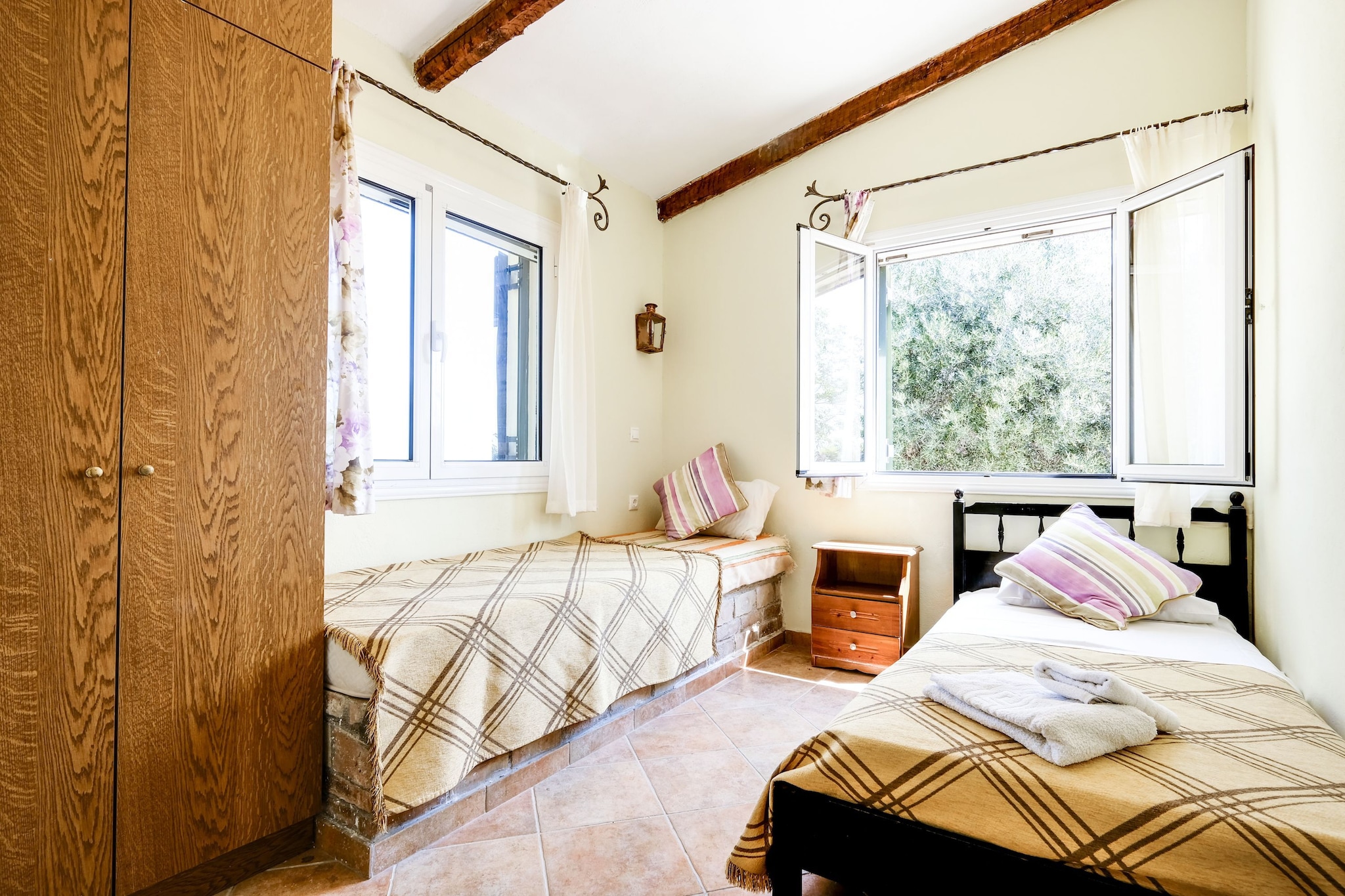 Bed Room