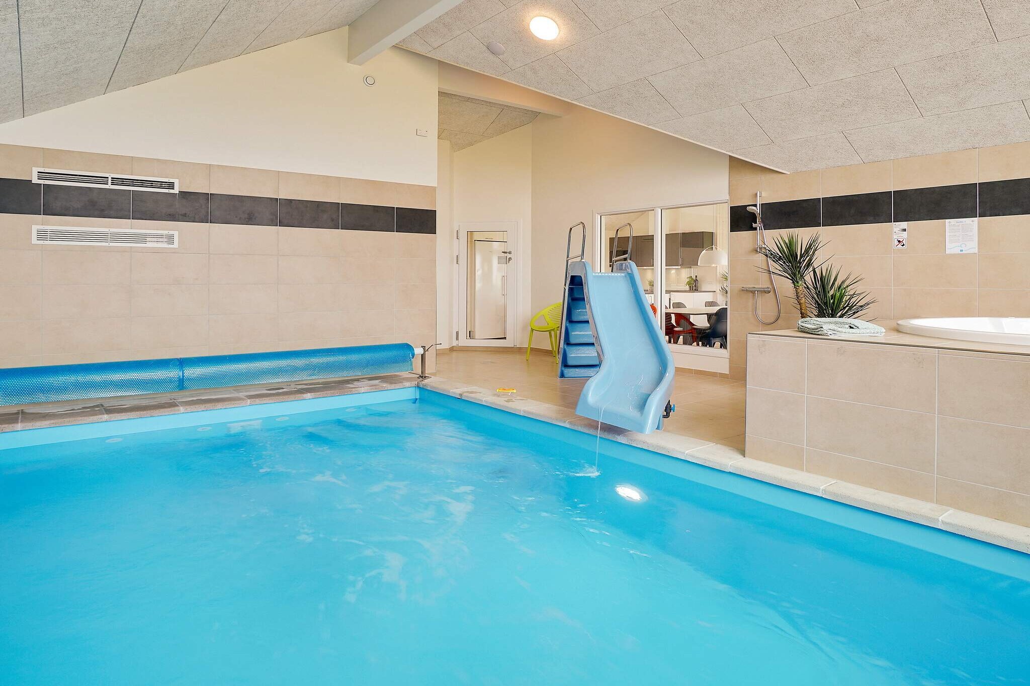 18 Personen Ferienhaus in Bogense - Schwimmbad
