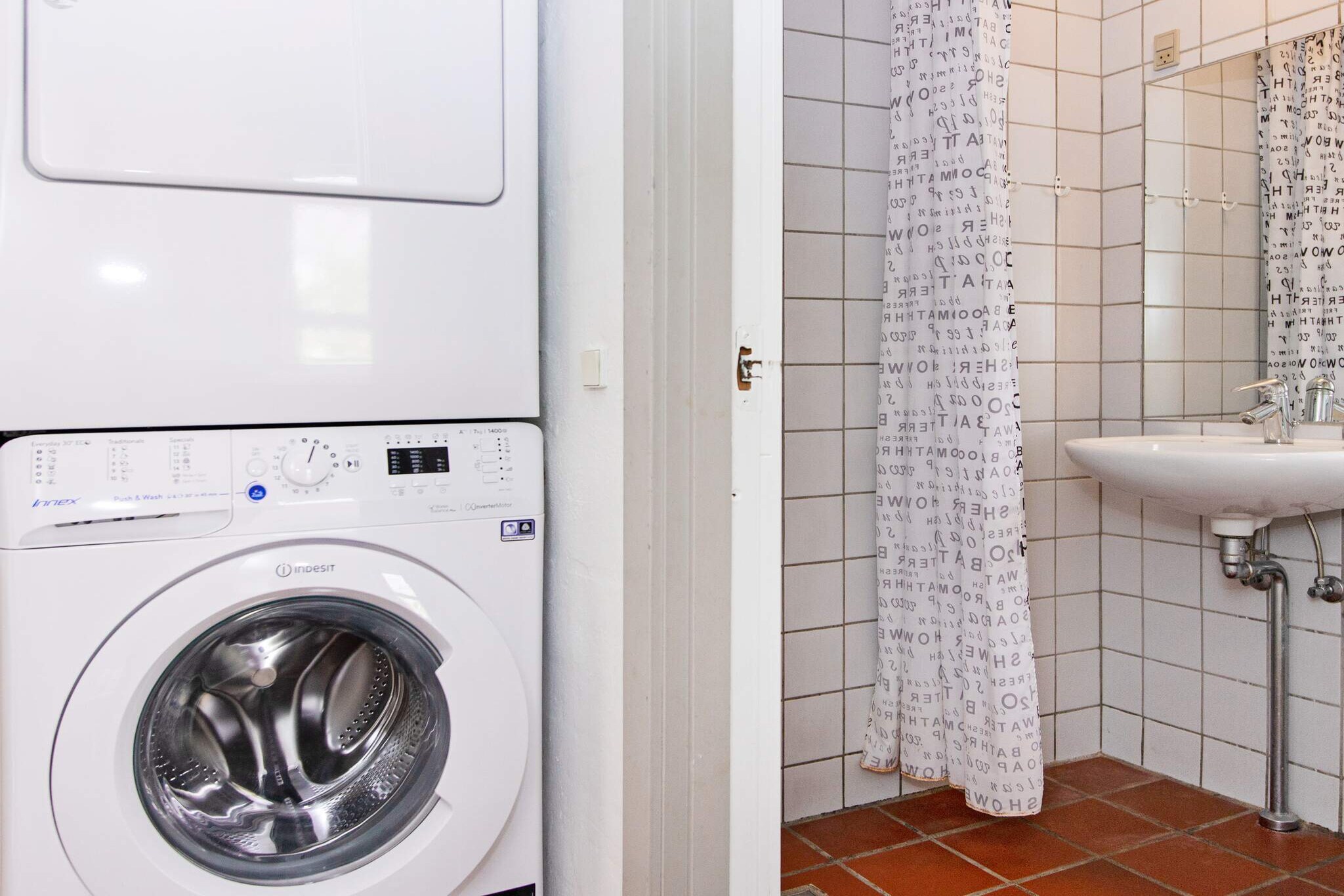Luxury Pool Retreat in Ebeltoft - Indoor