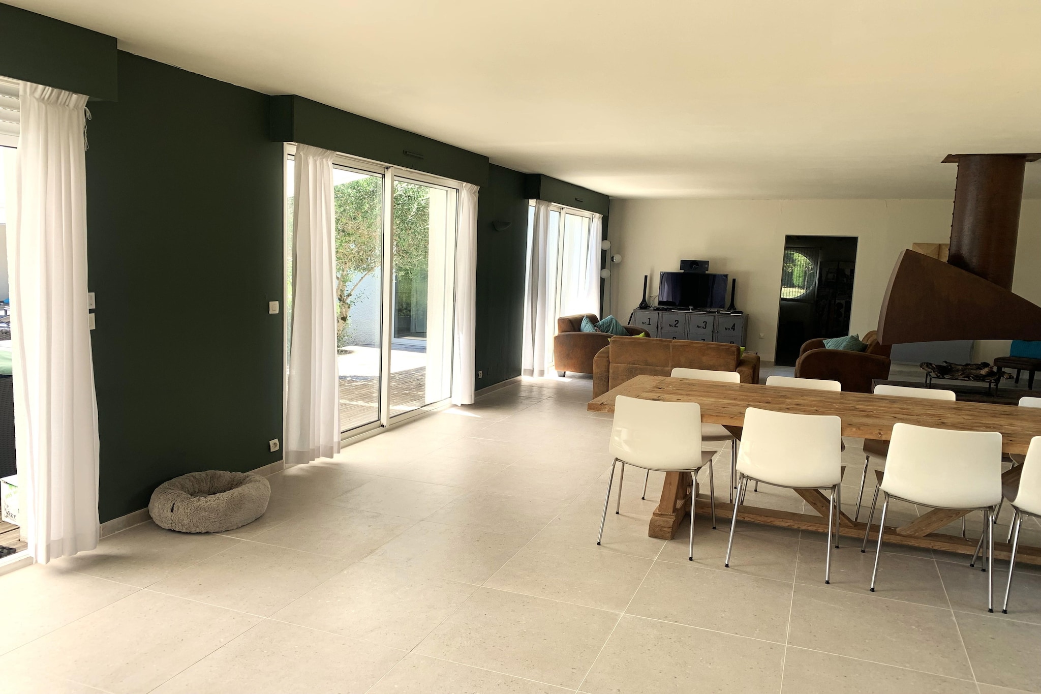 Villa Petite Champagne-Eetkamer