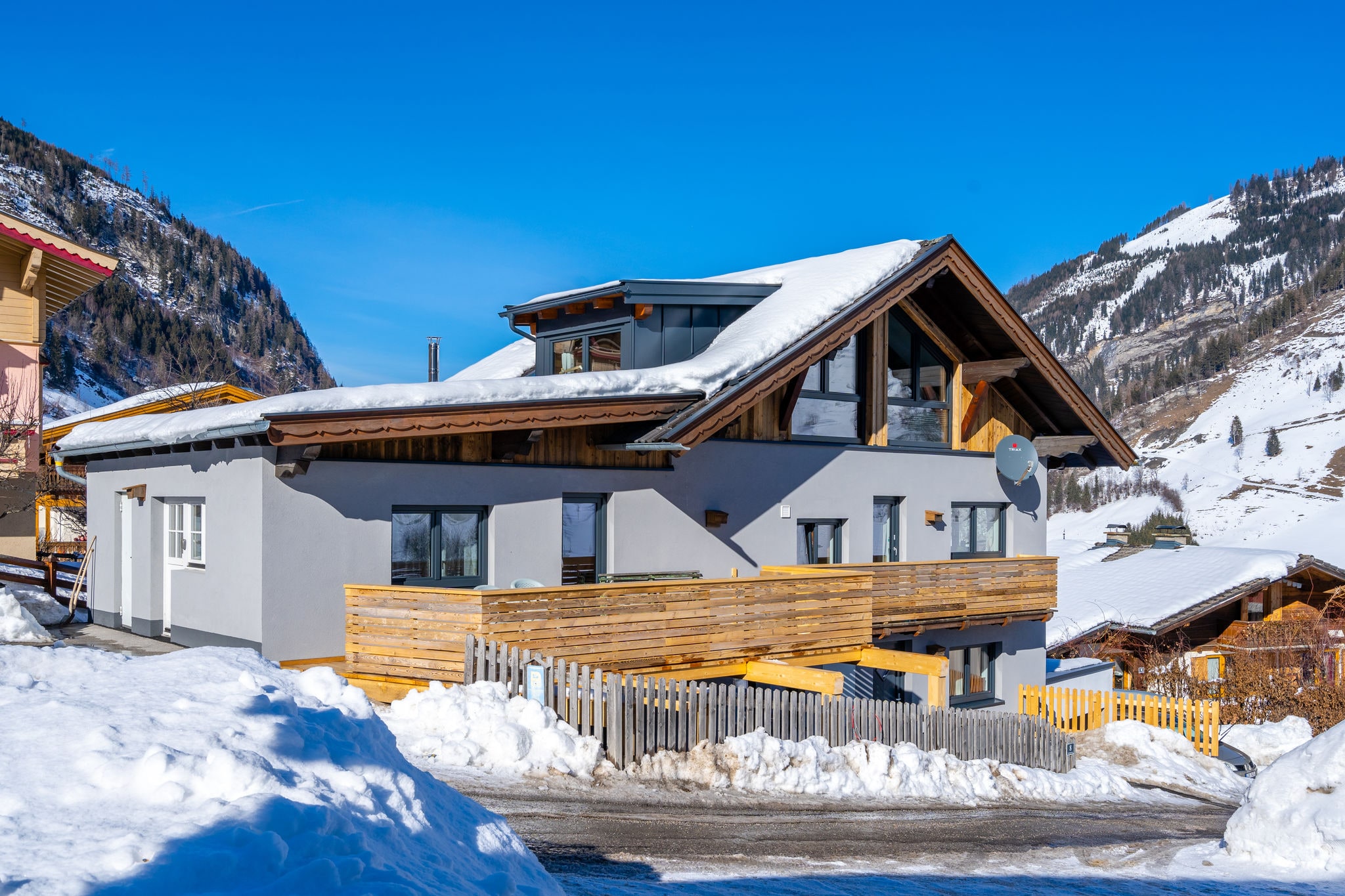 Attractive holiday home in Rauris, near the ski piste