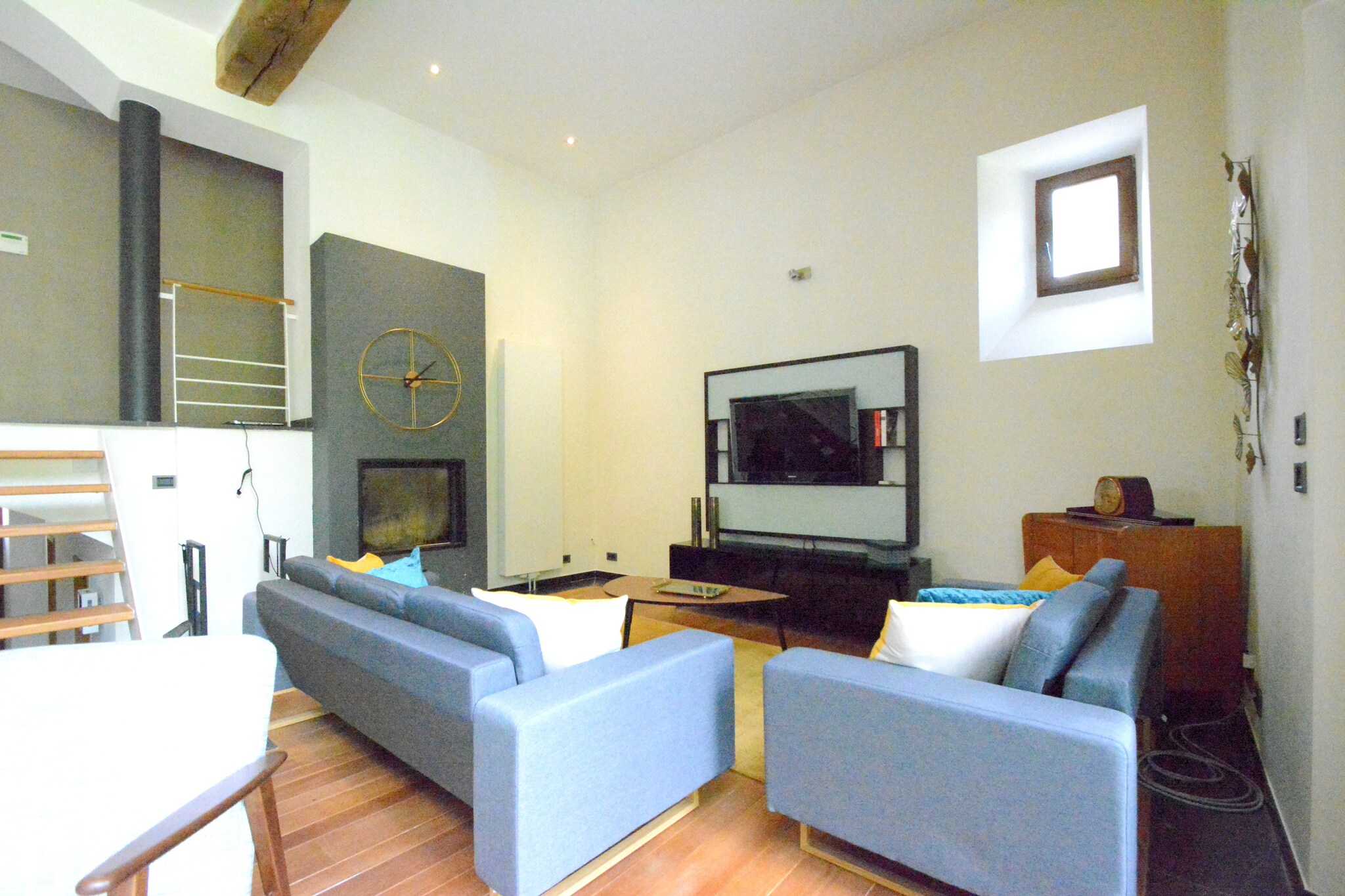 Vakantiehuis Dinant max. 10 personen 4 slaapkamers #2