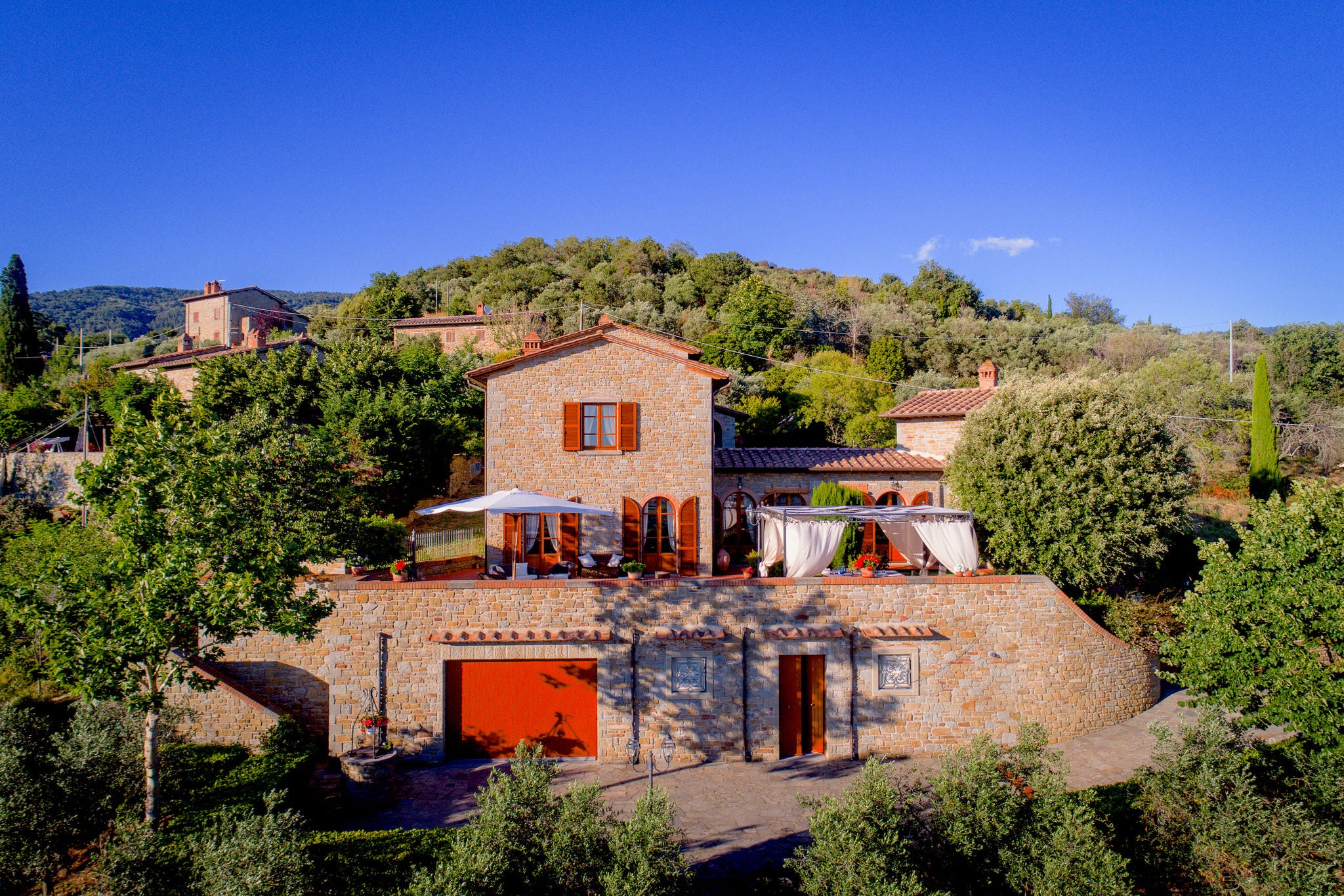 Luxe villa in Toscane met een bubbelbad en zwembad