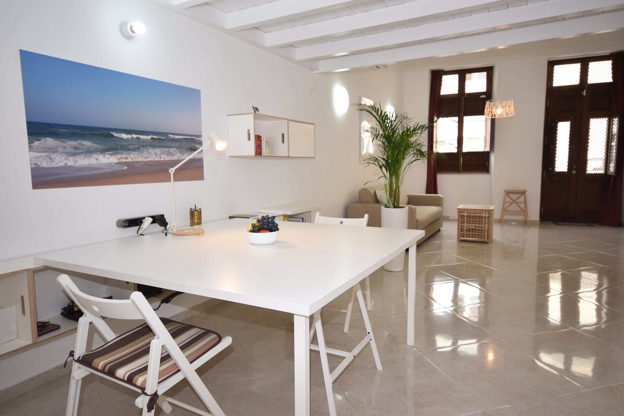 Tranquil Holiday Home Nestled by Ria Formosa
Experience serene coastal living in this charming holiday home located in Olhão, right on the edge of the stunning Ria Formosa Natural Park. Just a short ferry ride away from pristine beaches like Ilha da Armona and Ilha da Culatra, you can immerse yourself in the calm waters, explore vibrant marine life, or enjoy leisurely walks along the shoreline. The nearby Fuseta beach is perfect for sunbathing and water sports enthusiasts, making this location a true haven for beach lovers.
Explore the Algarve’s Rich Heritage and Flavors
Olhão is famous for its picturesque harbor, fresh seafood markets, and traditional Portuguese charm. Stroll through the local streets to find a delightful array of eateries, from cozy bakeries just 200 meters away to inviting restaurants serving fresh catch-of-the-day dishes within 300 meters. Don’t miss the chance to visit Faro, only 8.5 km away, where historic architecture and lively squares await. The town is renowned for its charming old town, cultural festivals, and waterfront cafes, offering an authentic Algarve experience.