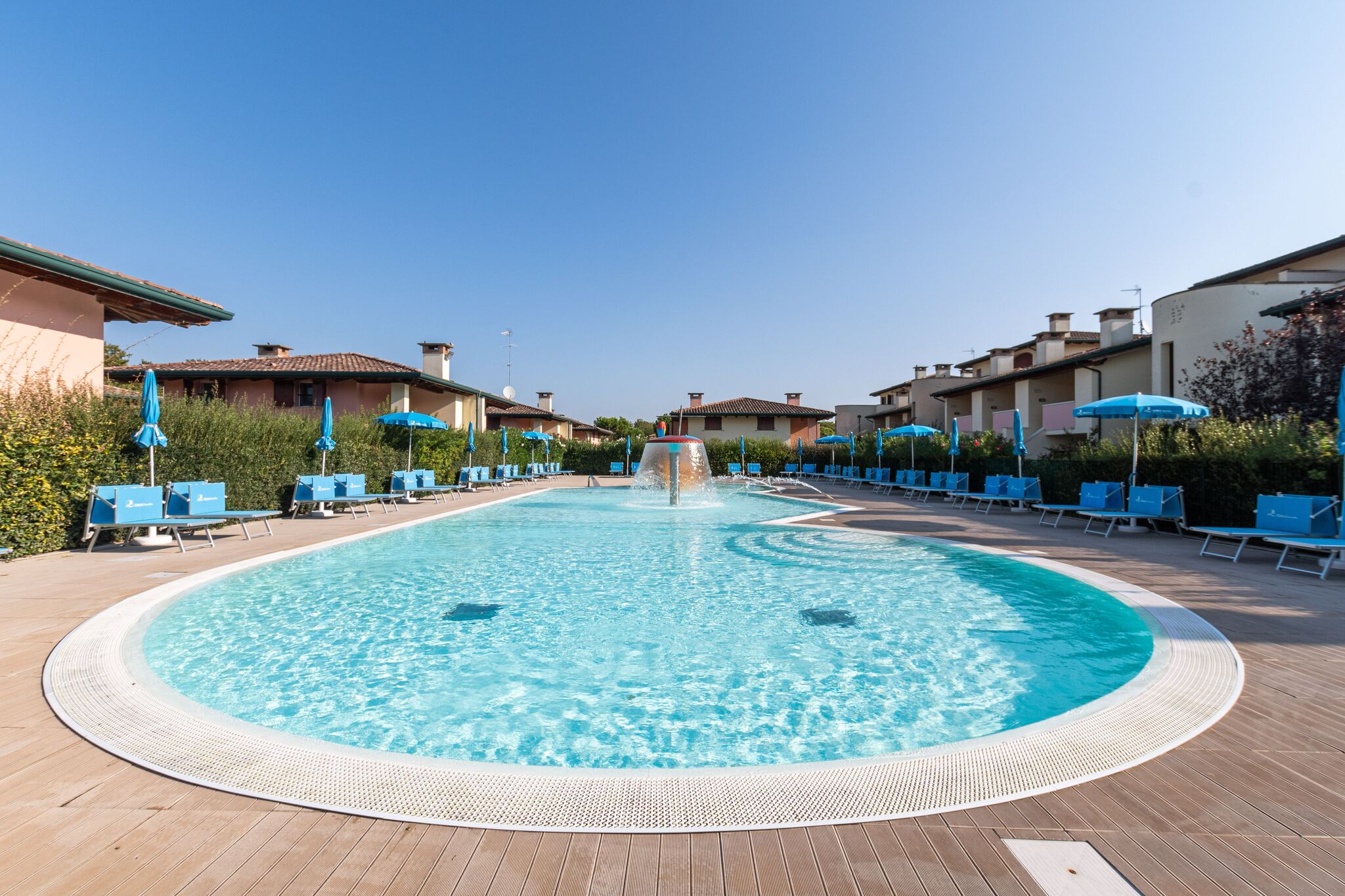 Knus vakantiehuis in Lido delle Nazioni met zwembad