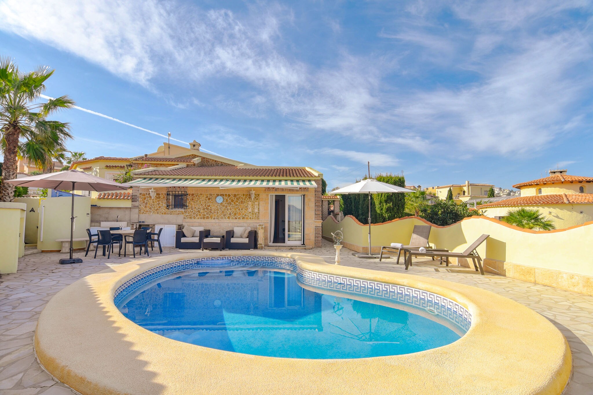Luxueuse villa avec piscine à Pedreguer