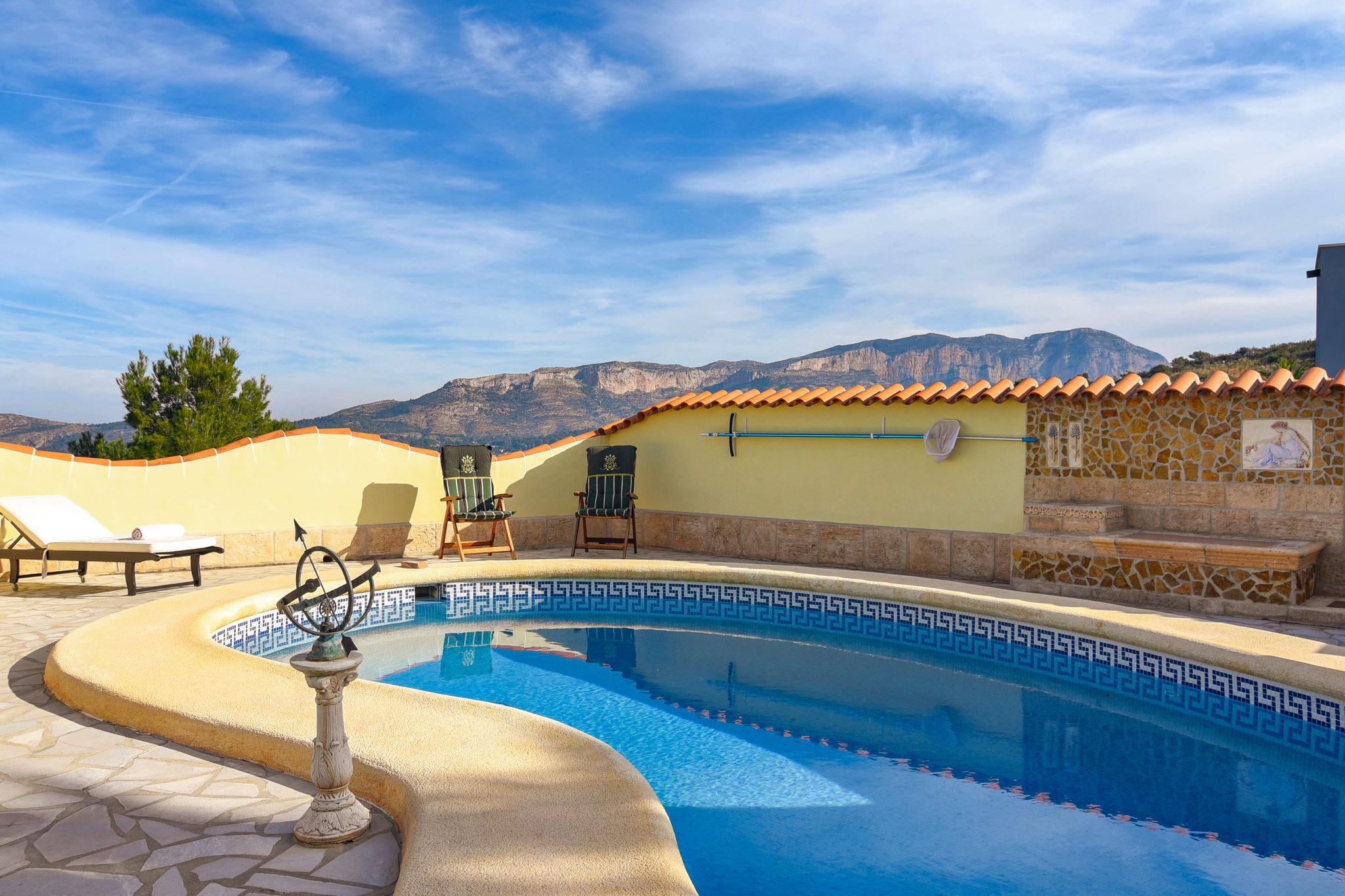 Komfortable Villa in Pedreguer mit Swimmingpool