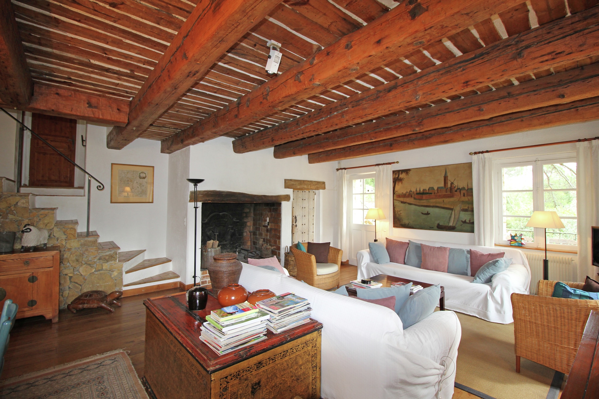 Lavagne-Living room