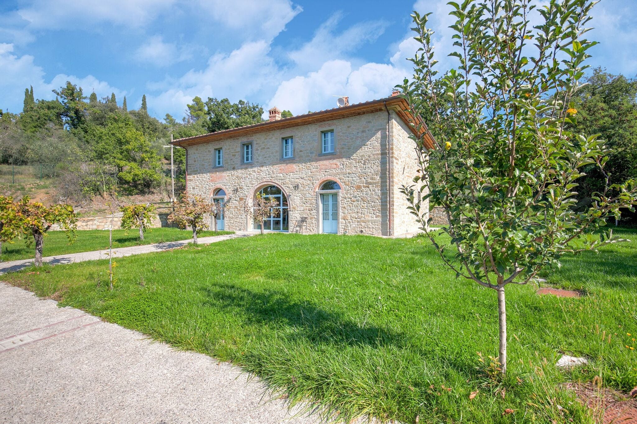Geräumige Villa mit Pool in Castiglion Fiorentino, Italien