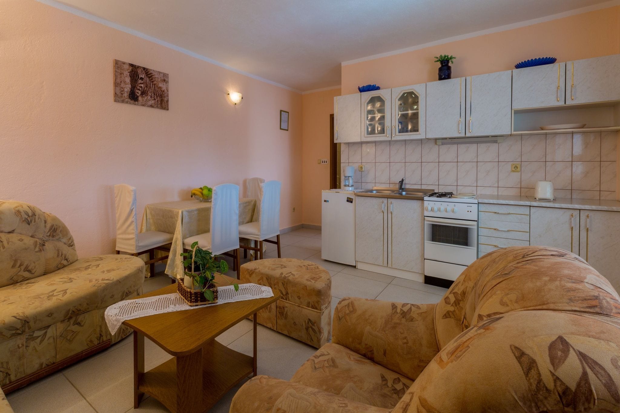 Appartement confortable avec piscine commune à Crikvenica