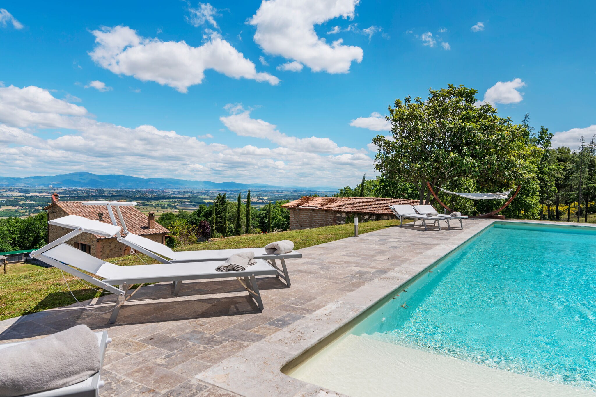 Exotische Villa in Sinalunga mit Schwimmbad