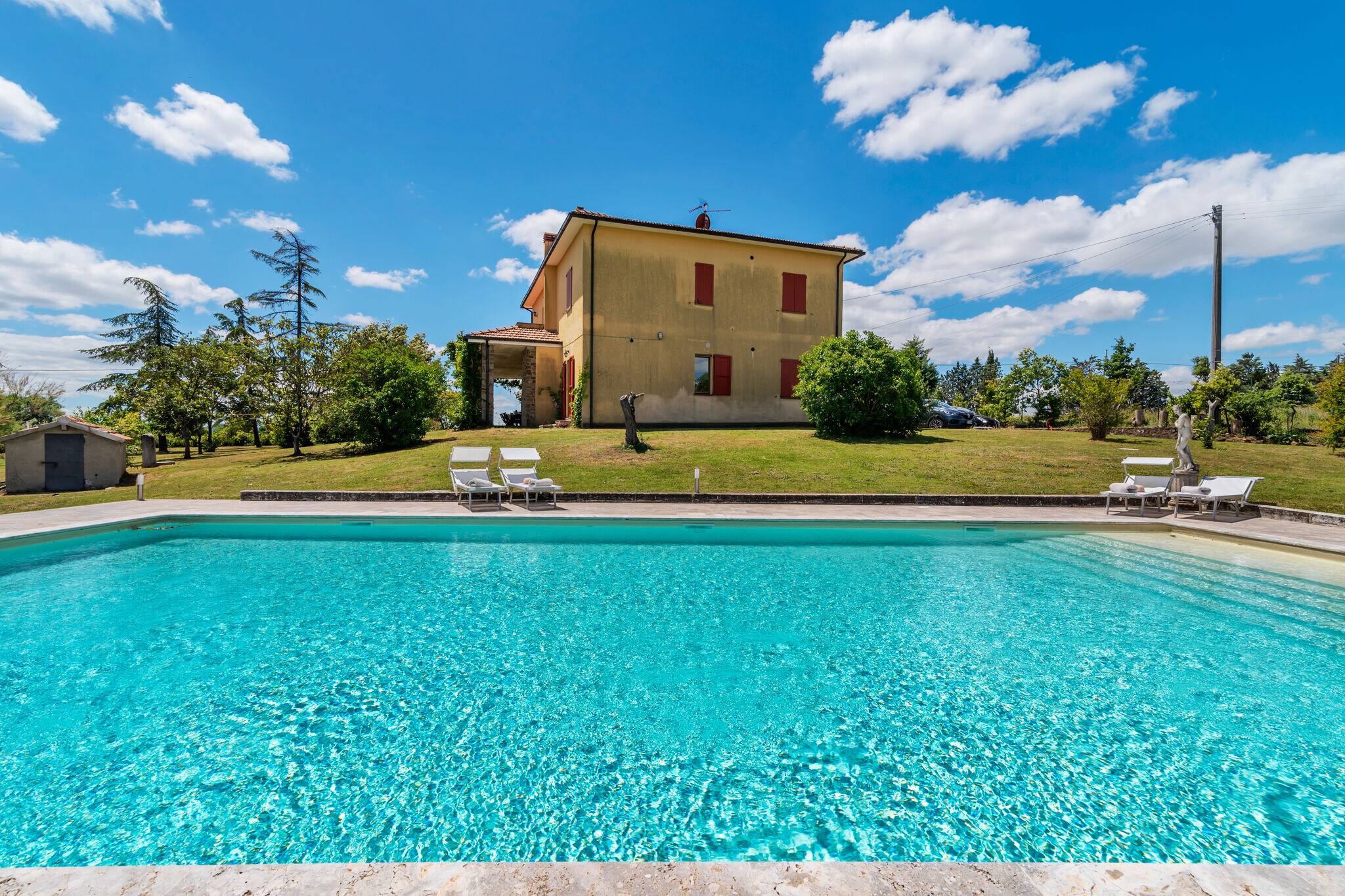 Villa exotique à Sinalunga avec piscine