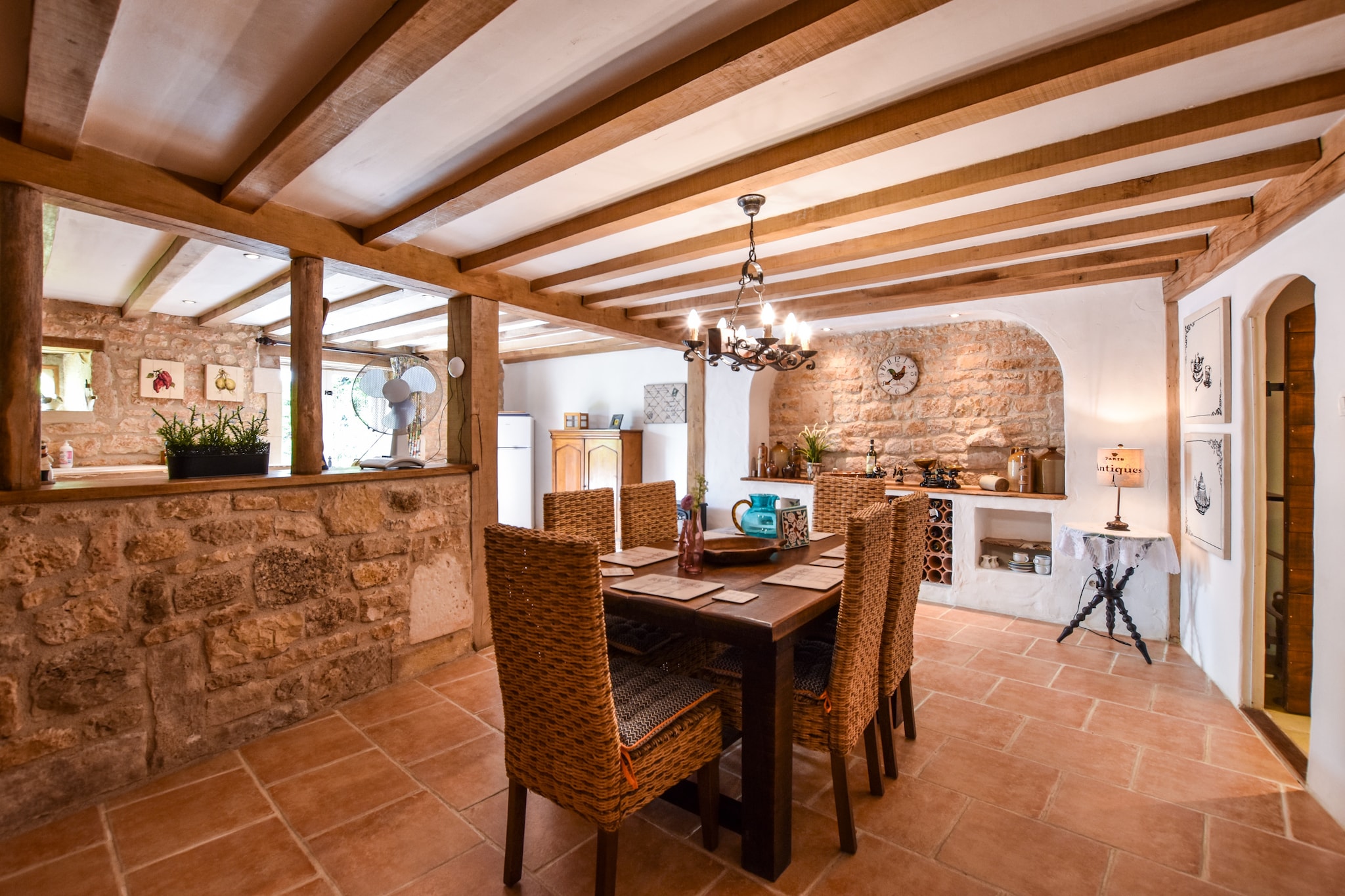 Maison de vacances cosy à La Forêt-de-Tessé. Piscine privée