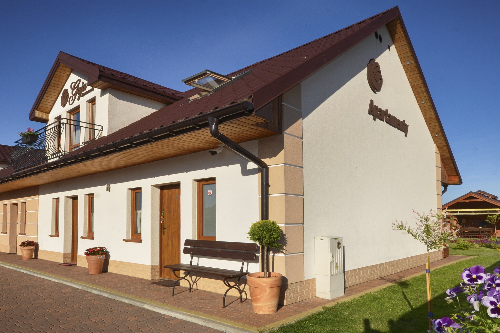 Duplex apartments 300 m from the sea. Living room, 2 bedrooms, own terrace.