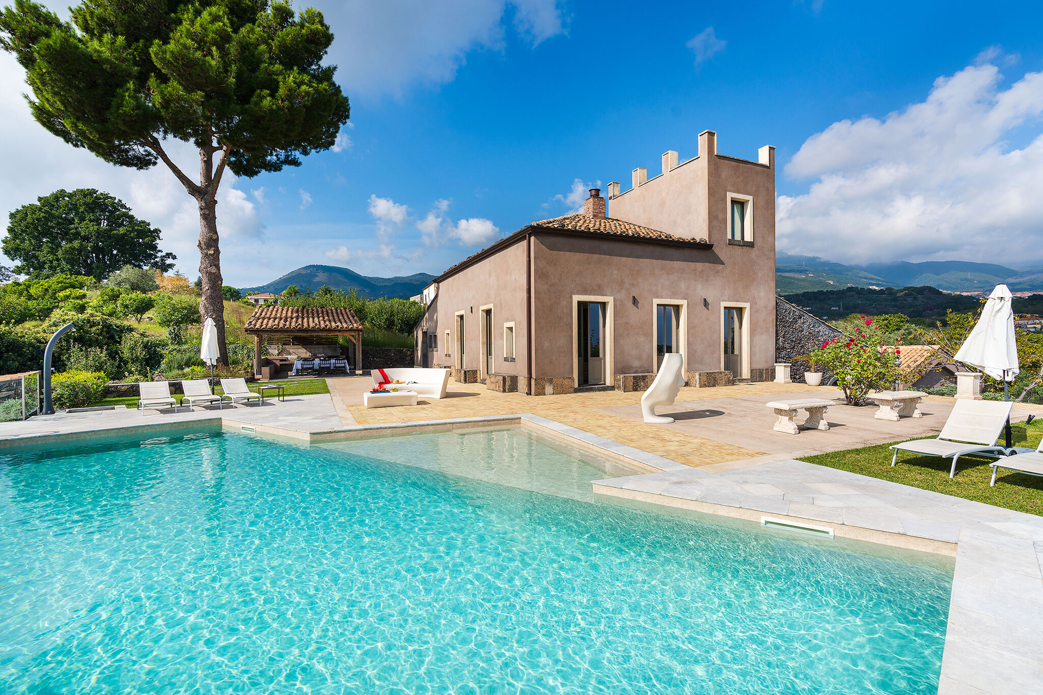 Gemütliche Villa in Zafferana Etnea mit privatem Pool