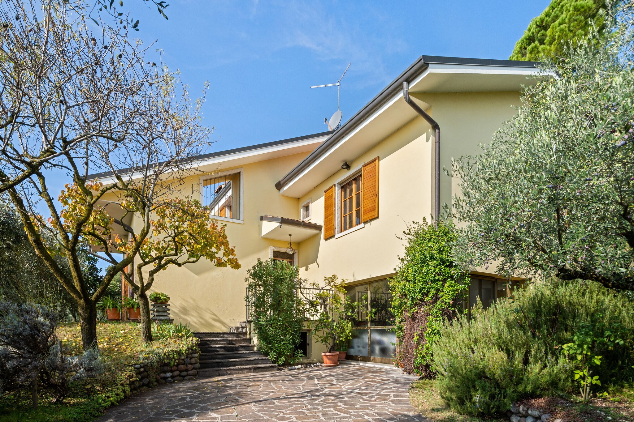 Spacious Holiday Home in Marciaga with Garden