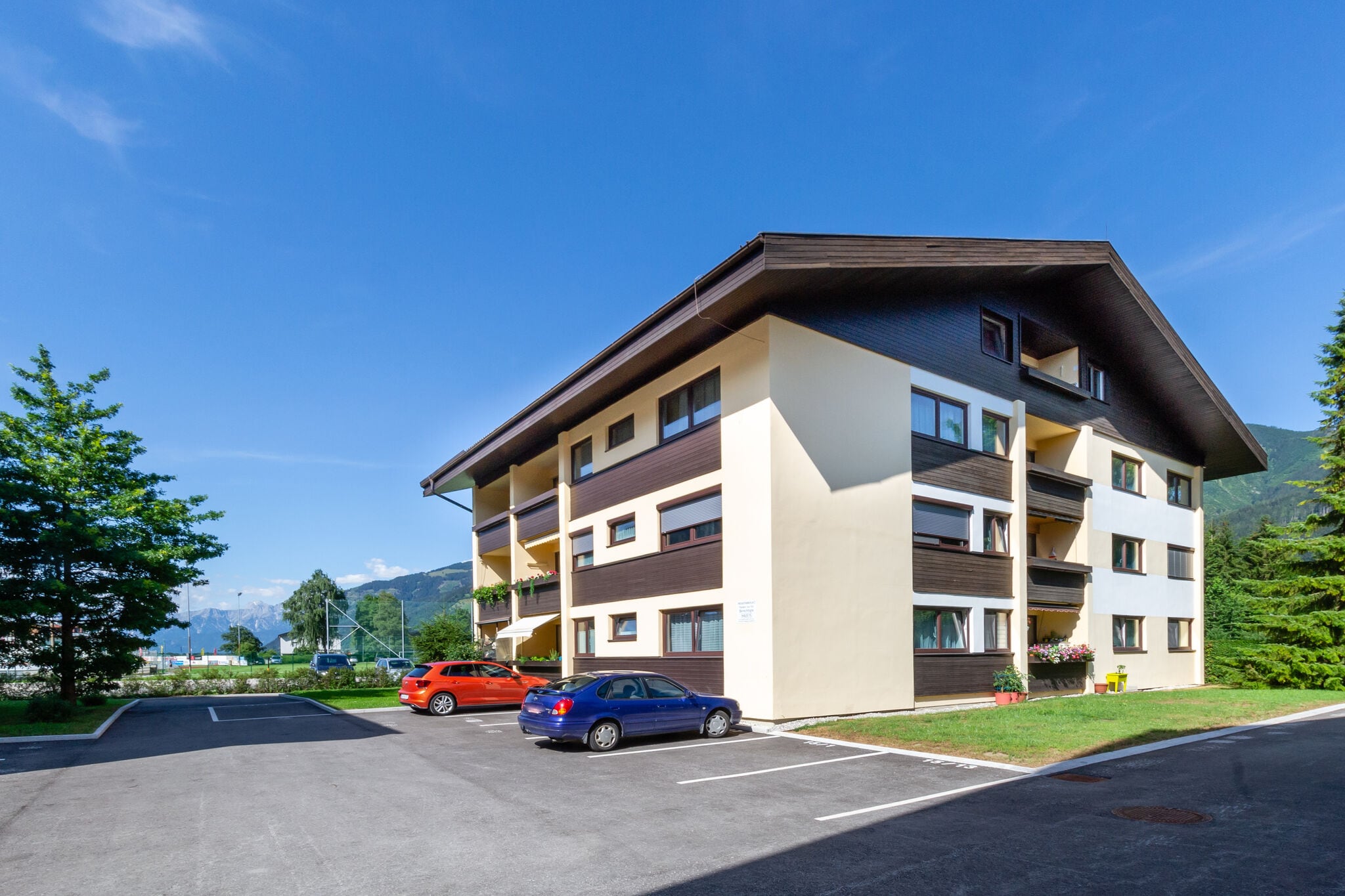 Apartment in Zell am See near ski resorts