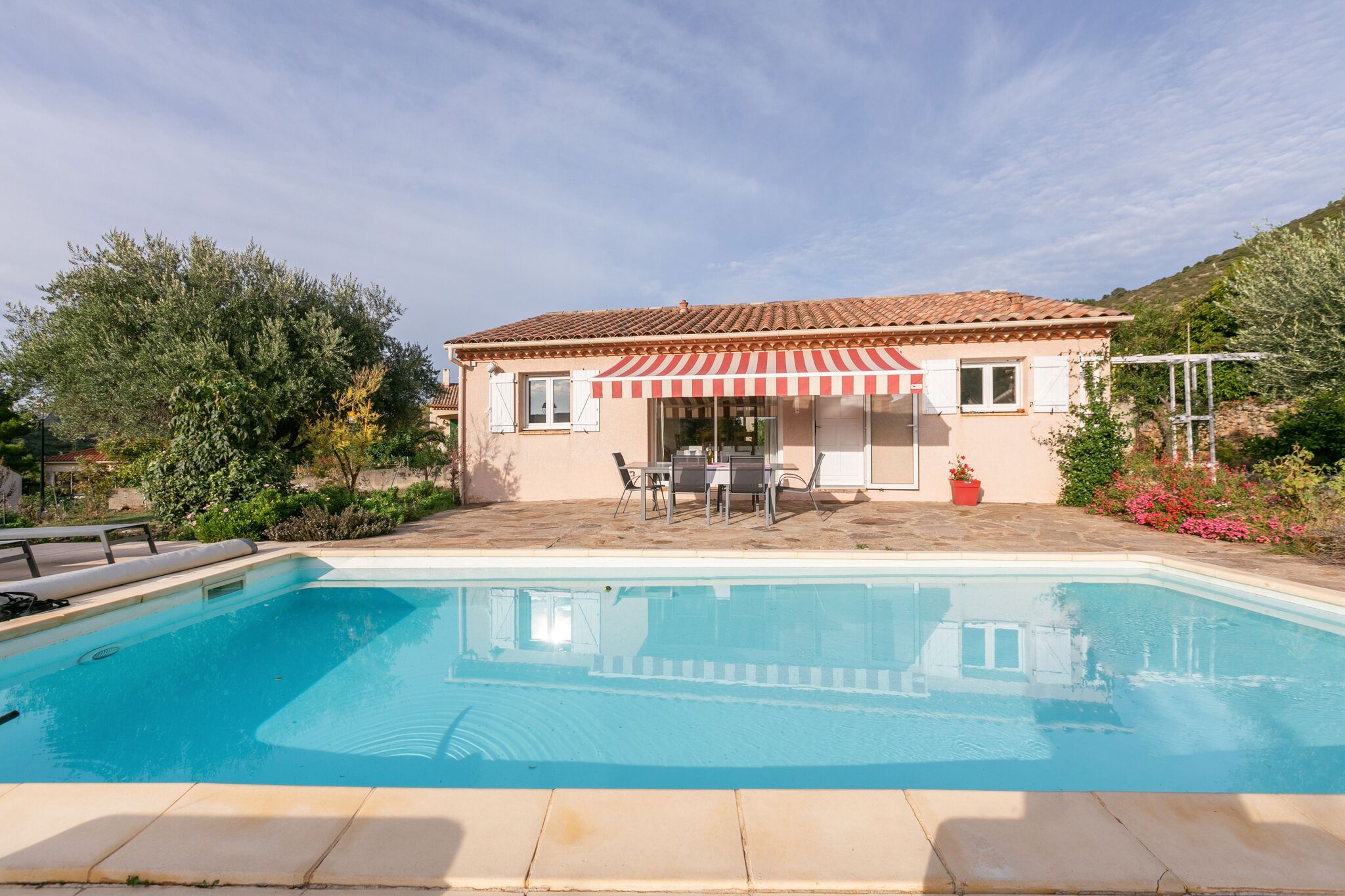 Maison dans le sud de la France avec piscine privée et clim