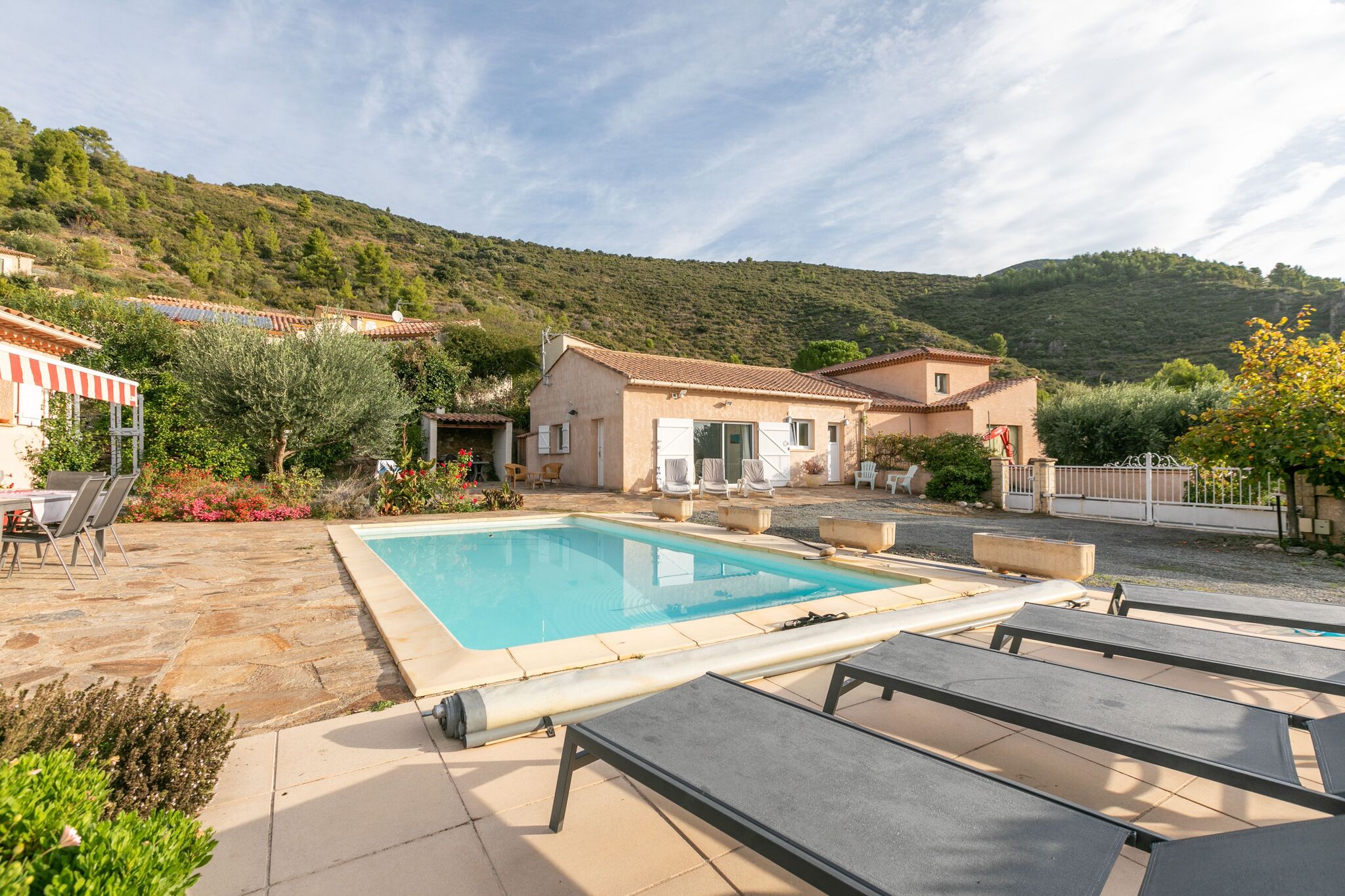 Maison dans le sud de la France avec piscine privée et clim