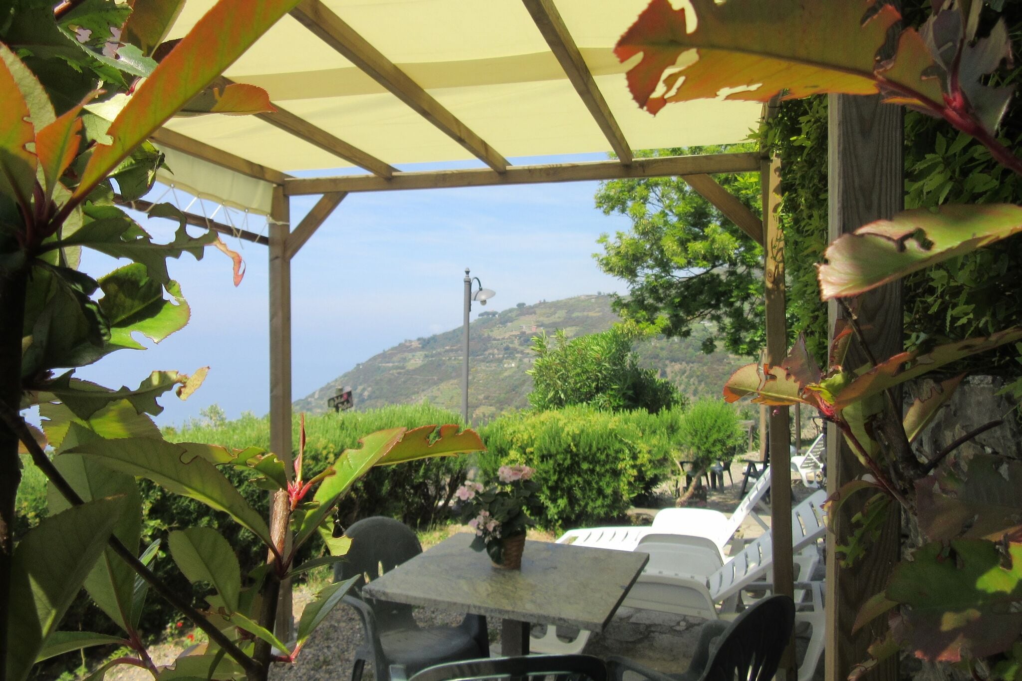 Knusse studio met fijn terras of balkon bij Riomaggiore
