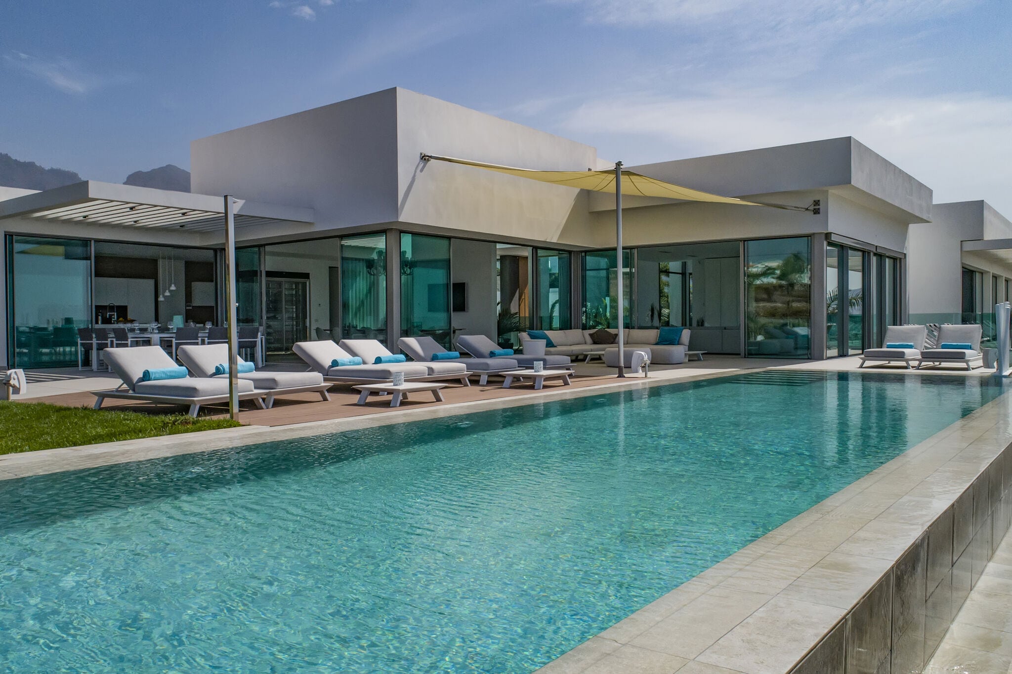 Plush Villa in Adeje with Infinity Pool, Sea-View & Large Terrace