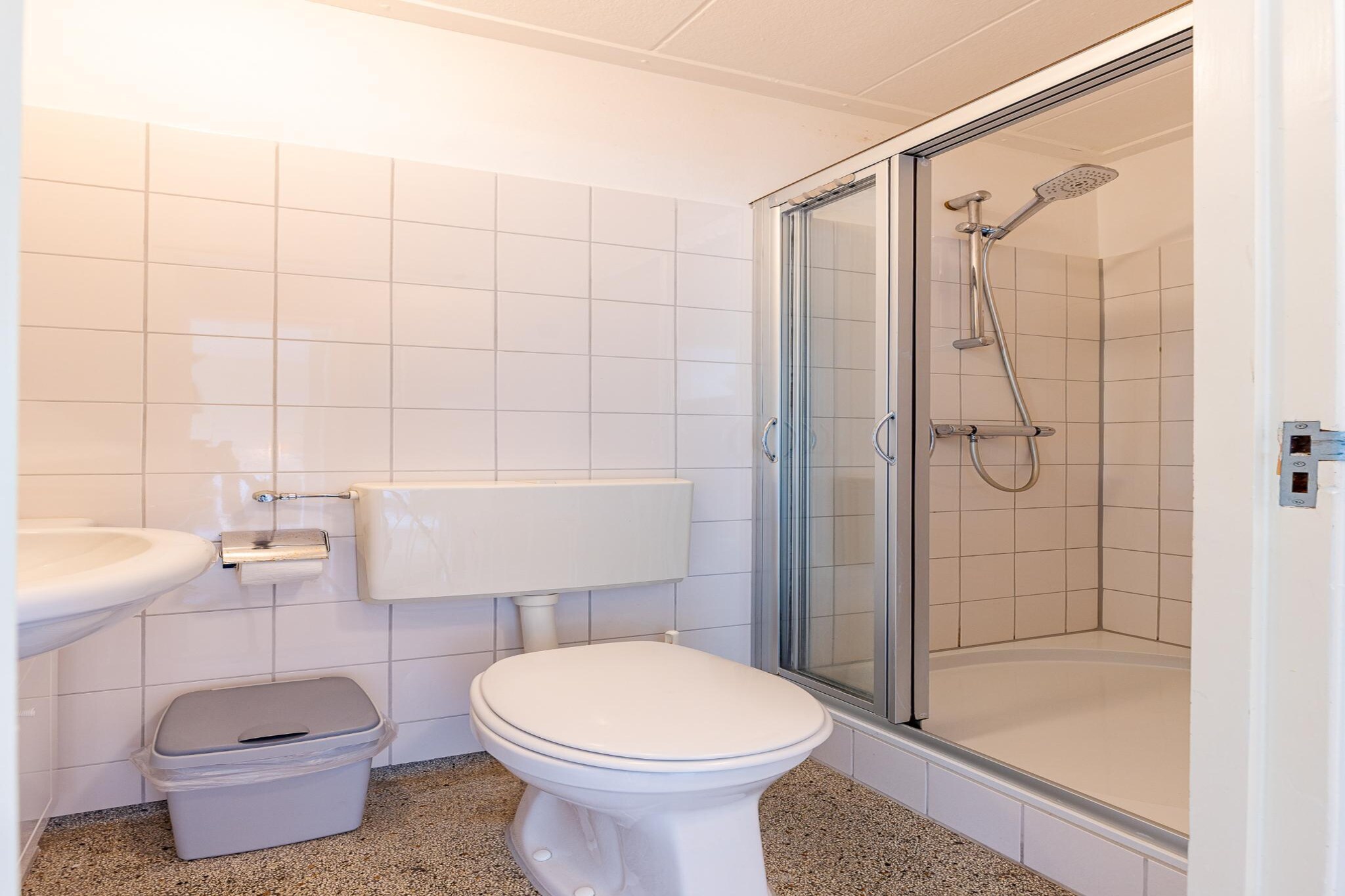 Appartement Burg van Woelderenlaan-Bathroom