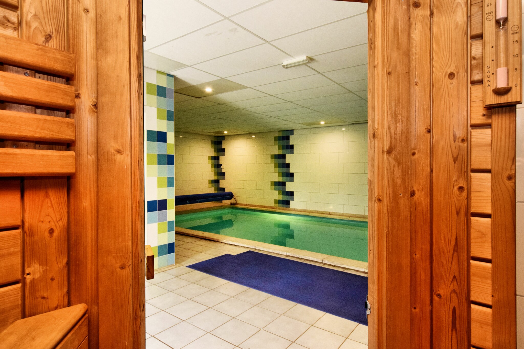 Vakantiehuis Manhay max. 16 personen 1 huisdier 6 slaapkamers zwembad sauna #39
