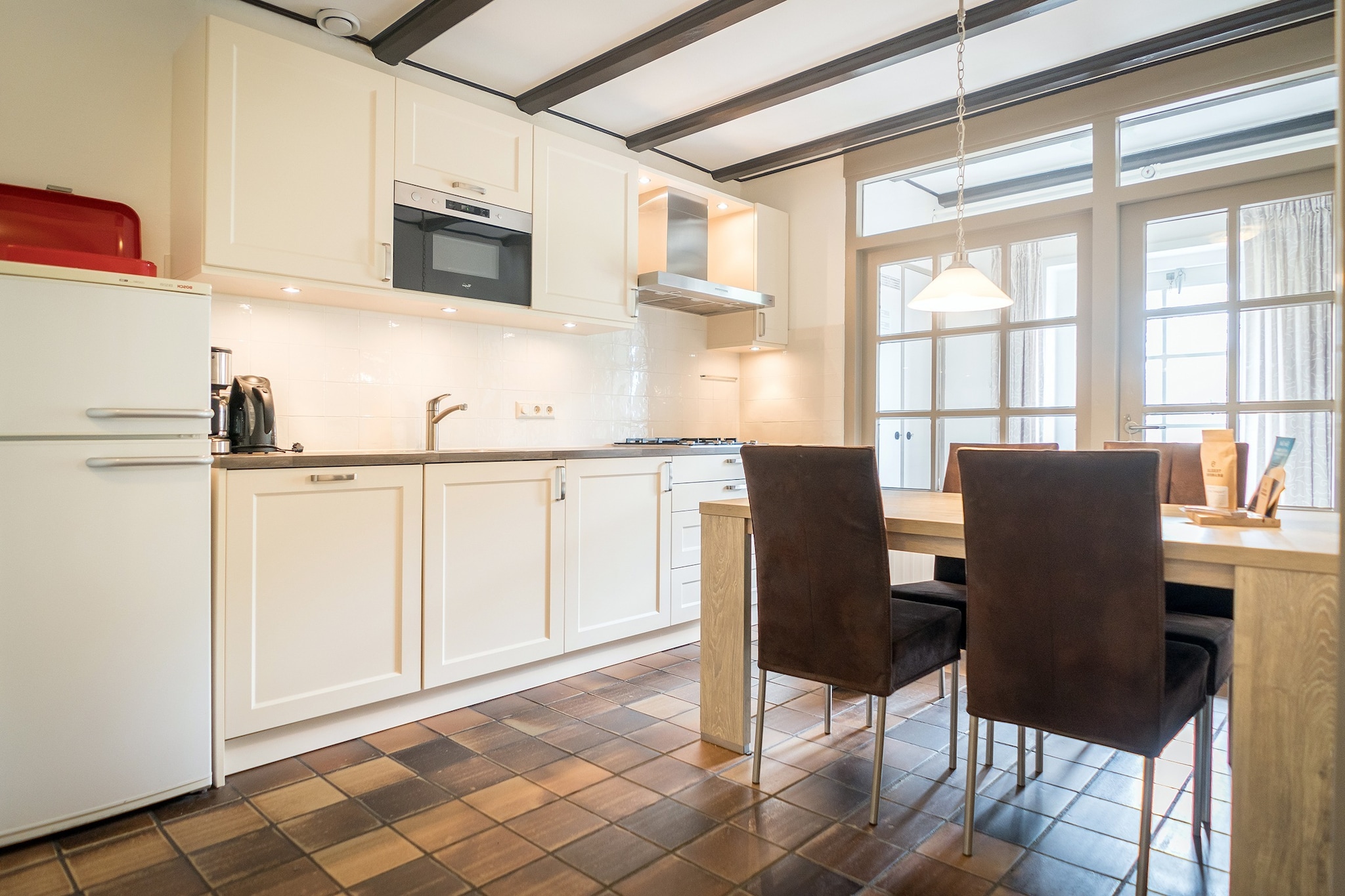 App Hoeve Holland S2-Salon
