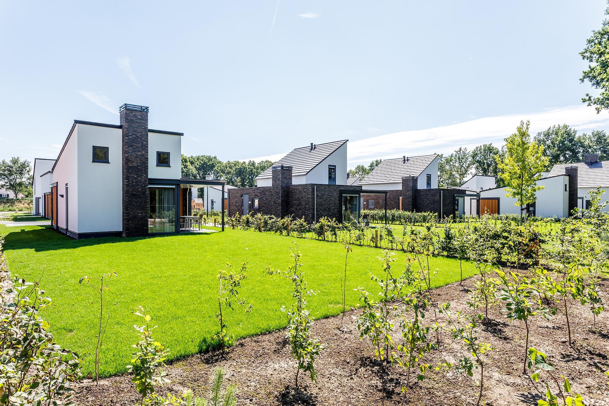 Buitenhof De Leistert 19-Tuinen zomer