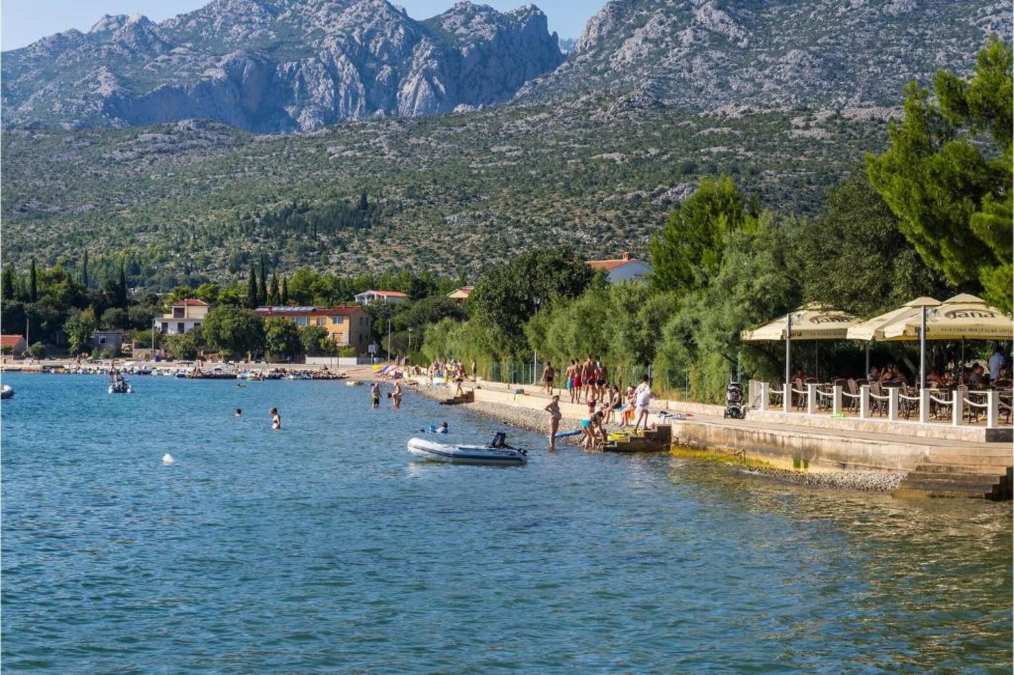 Villa Jimmy-Zones d'été à 1 km