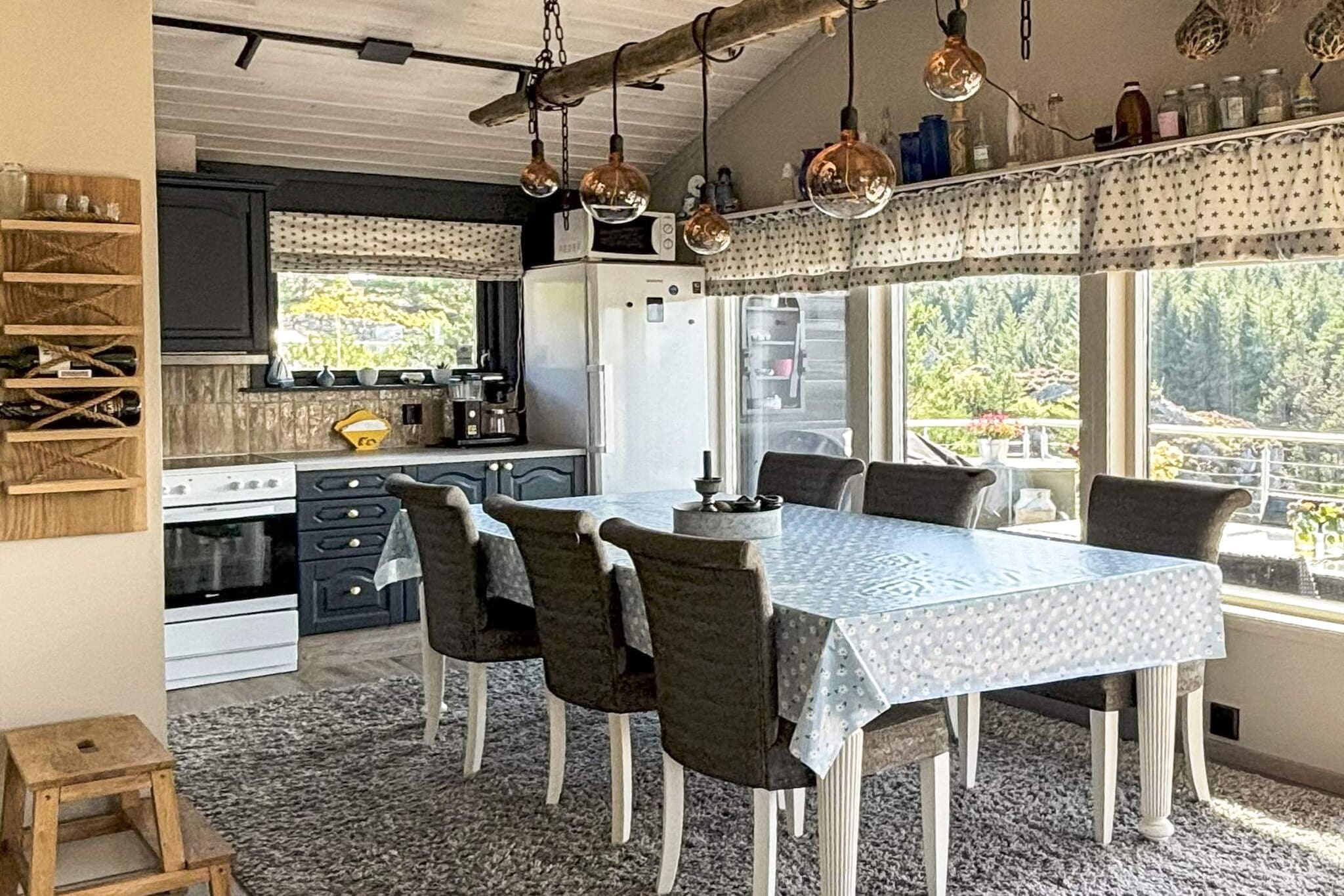 6 person holiday home in Urangsvåg-Indoor