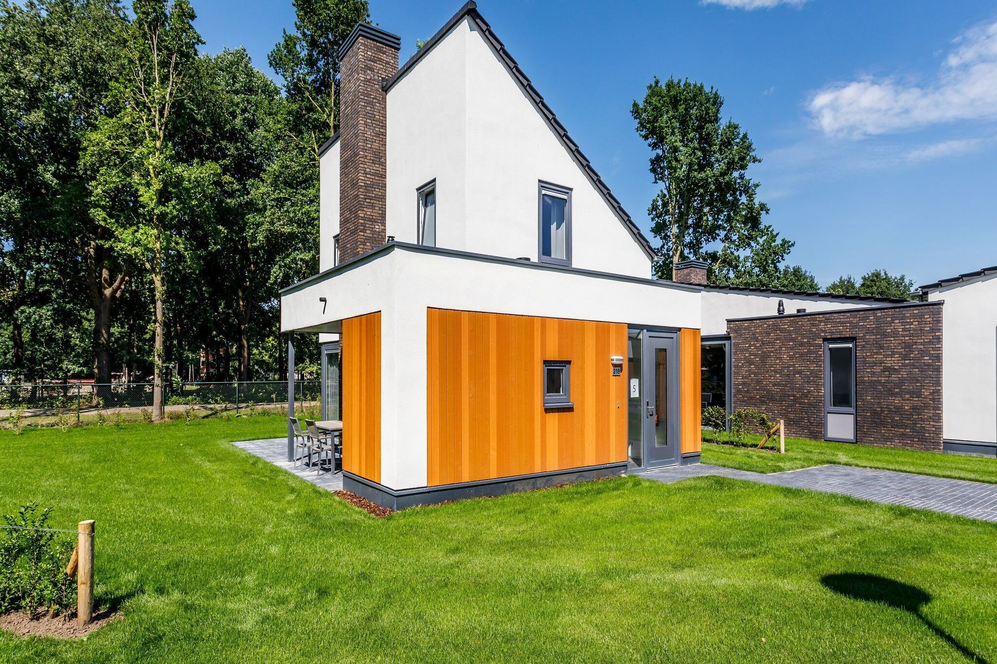 Modern and stylish villa in Limburg