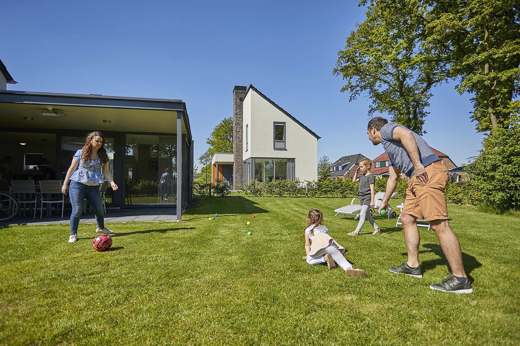 Buitenhof De Leistert 25-Tuinen zomer