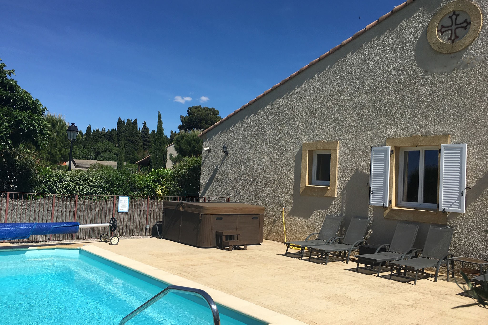 Detached villa in the South of France with a heated private pool, hot tub