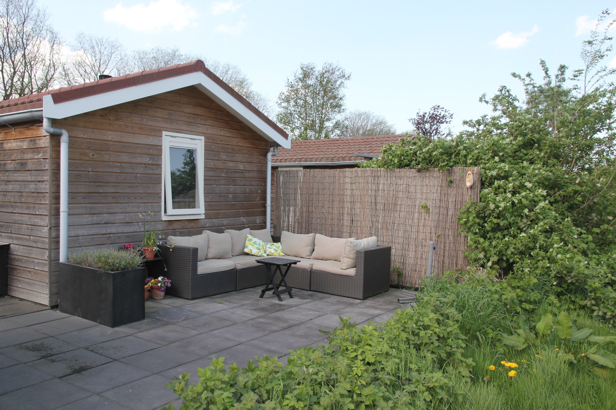 Landelijk bij Zee-Terrace balcony