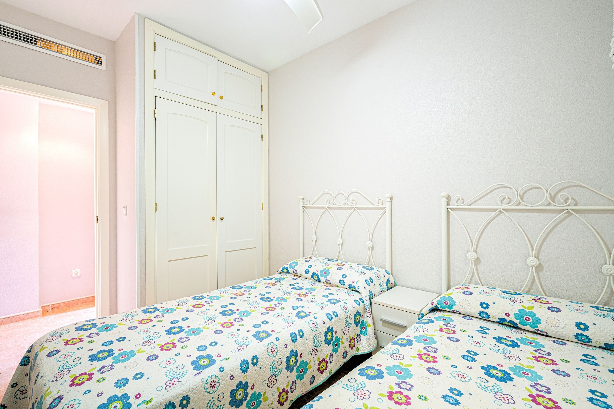 Apartamento Columbretes-Schlafzimmer