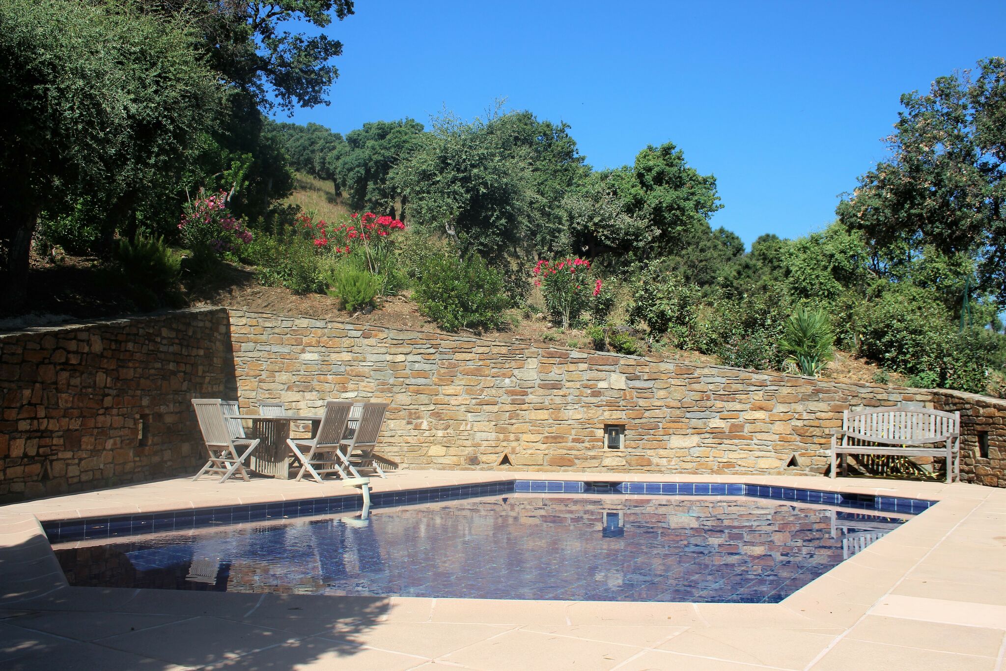 Comfy villa in Bormes-les-Mimosas with swimming pool