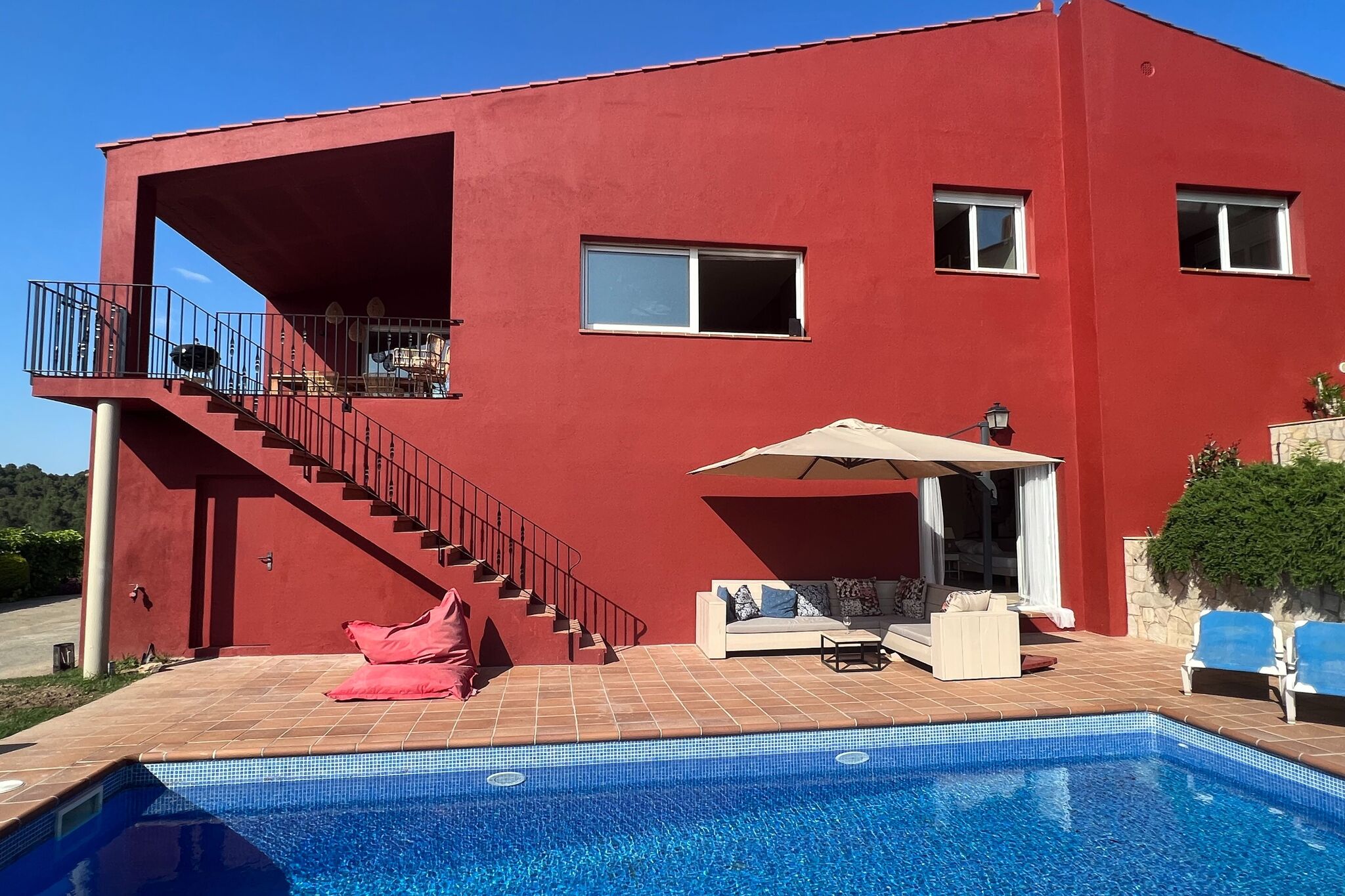 Aantrekkelijke villa aan de Costa Brava met zwembad