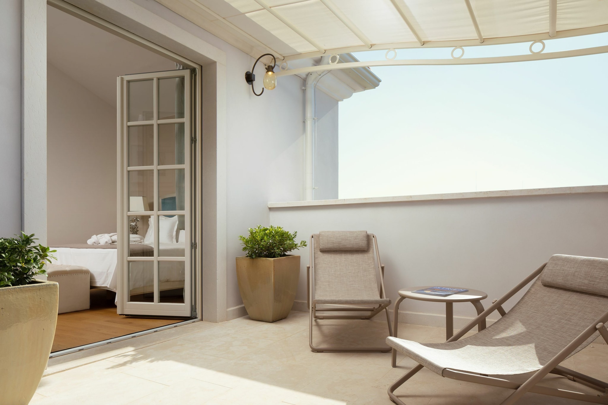 Letizia-Terrace balcony