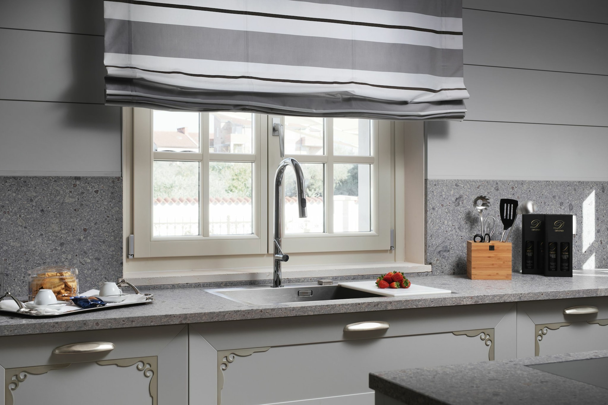 Letizia-Kitchen